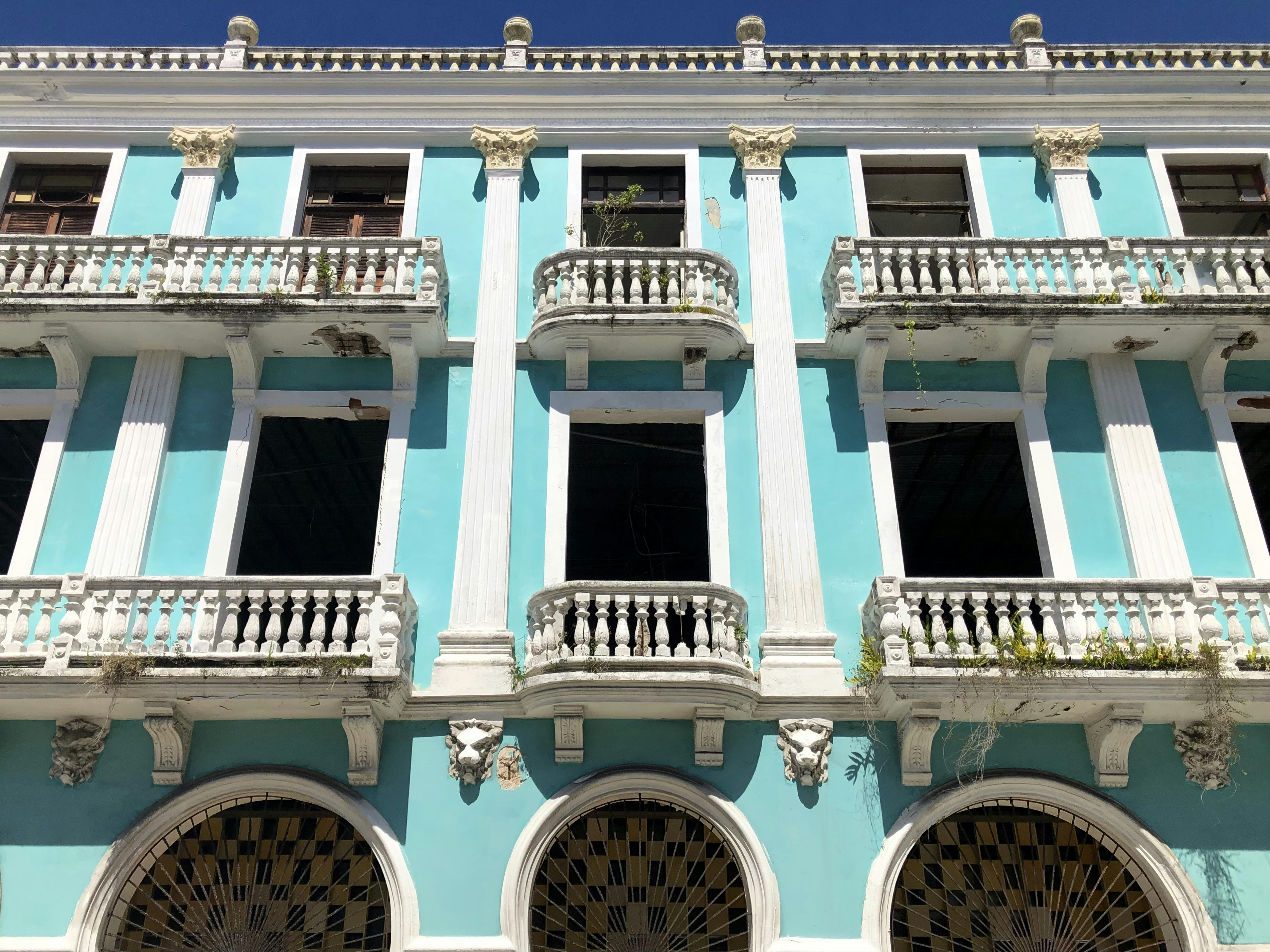 ARECIBO passport office