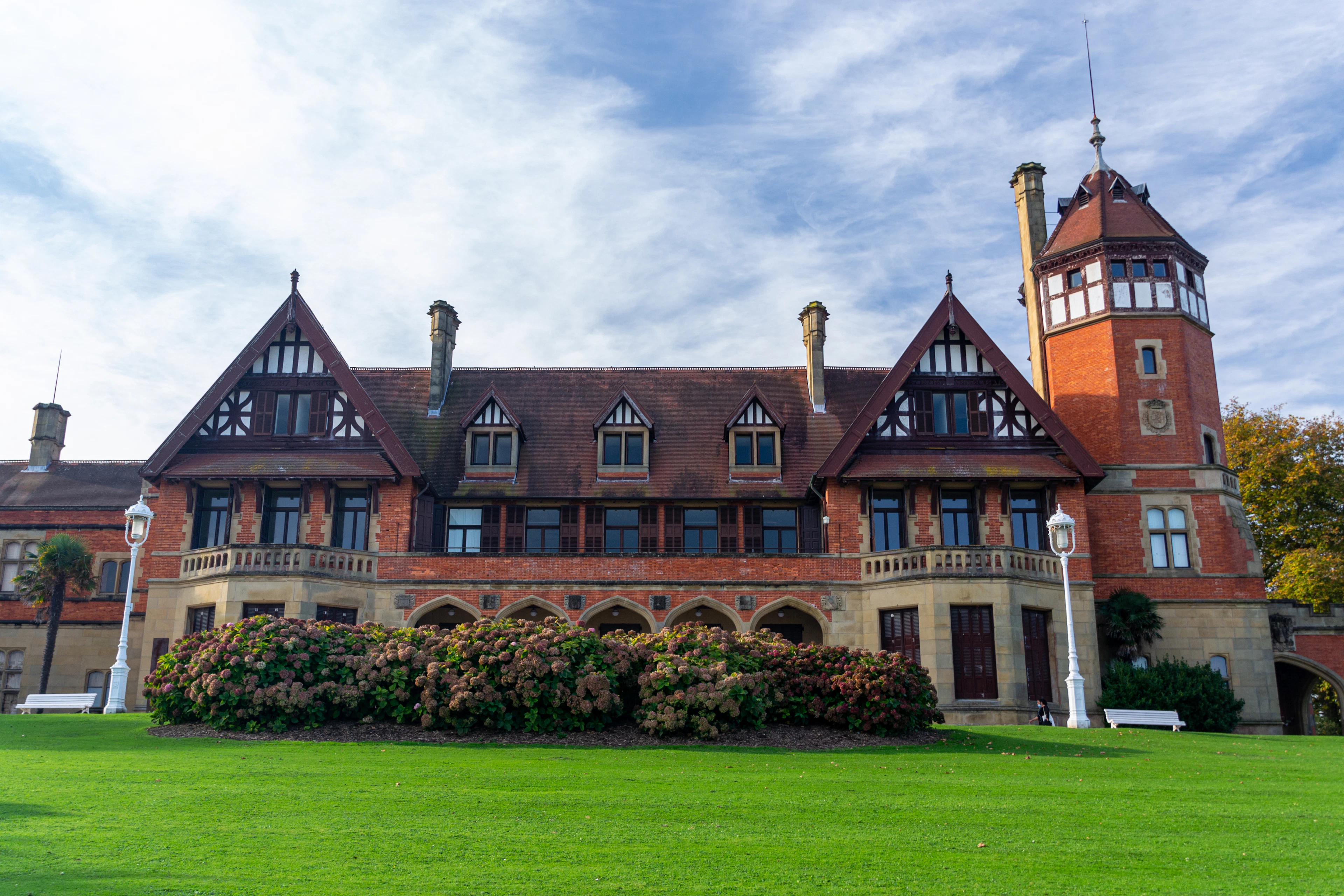 Miramar Palace lawns, San Sebastián