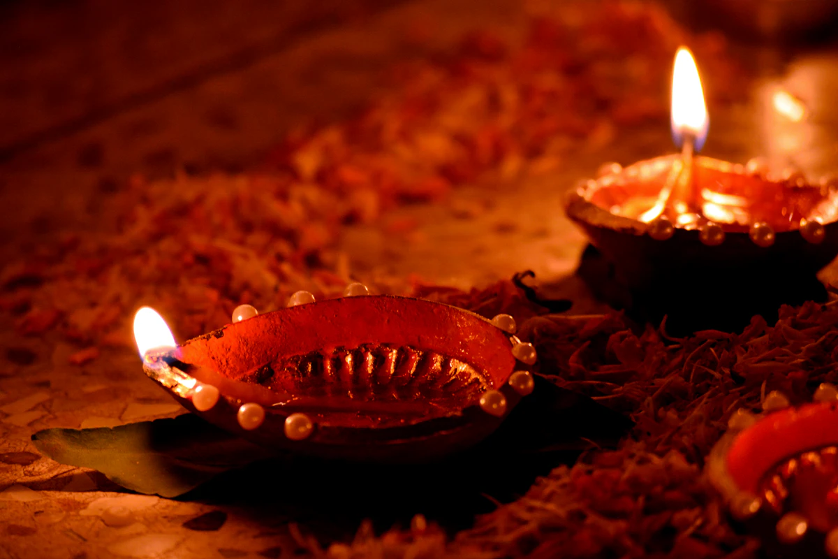 দীপ প্রজ্বলন