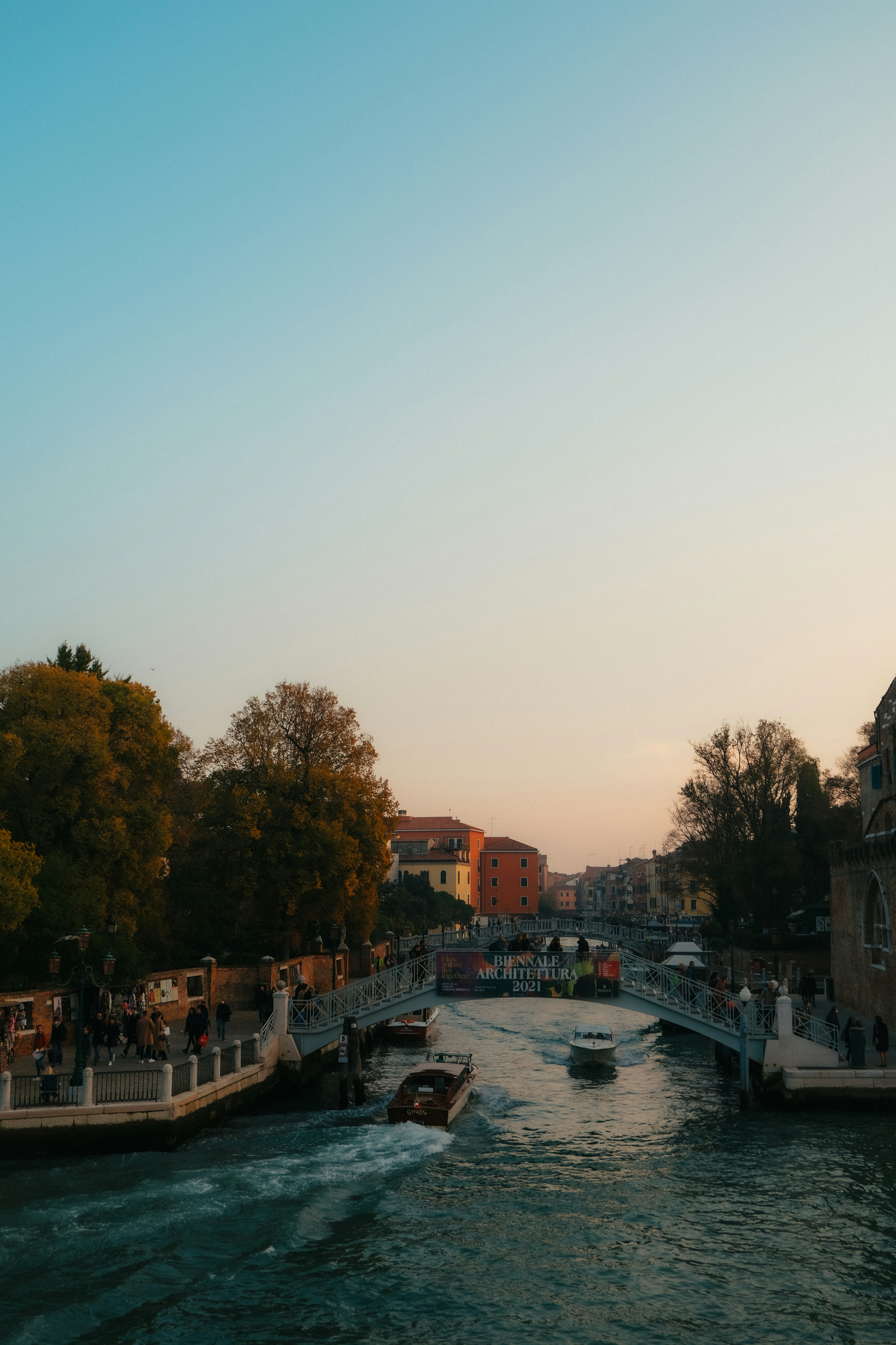 Photo by kmondschein