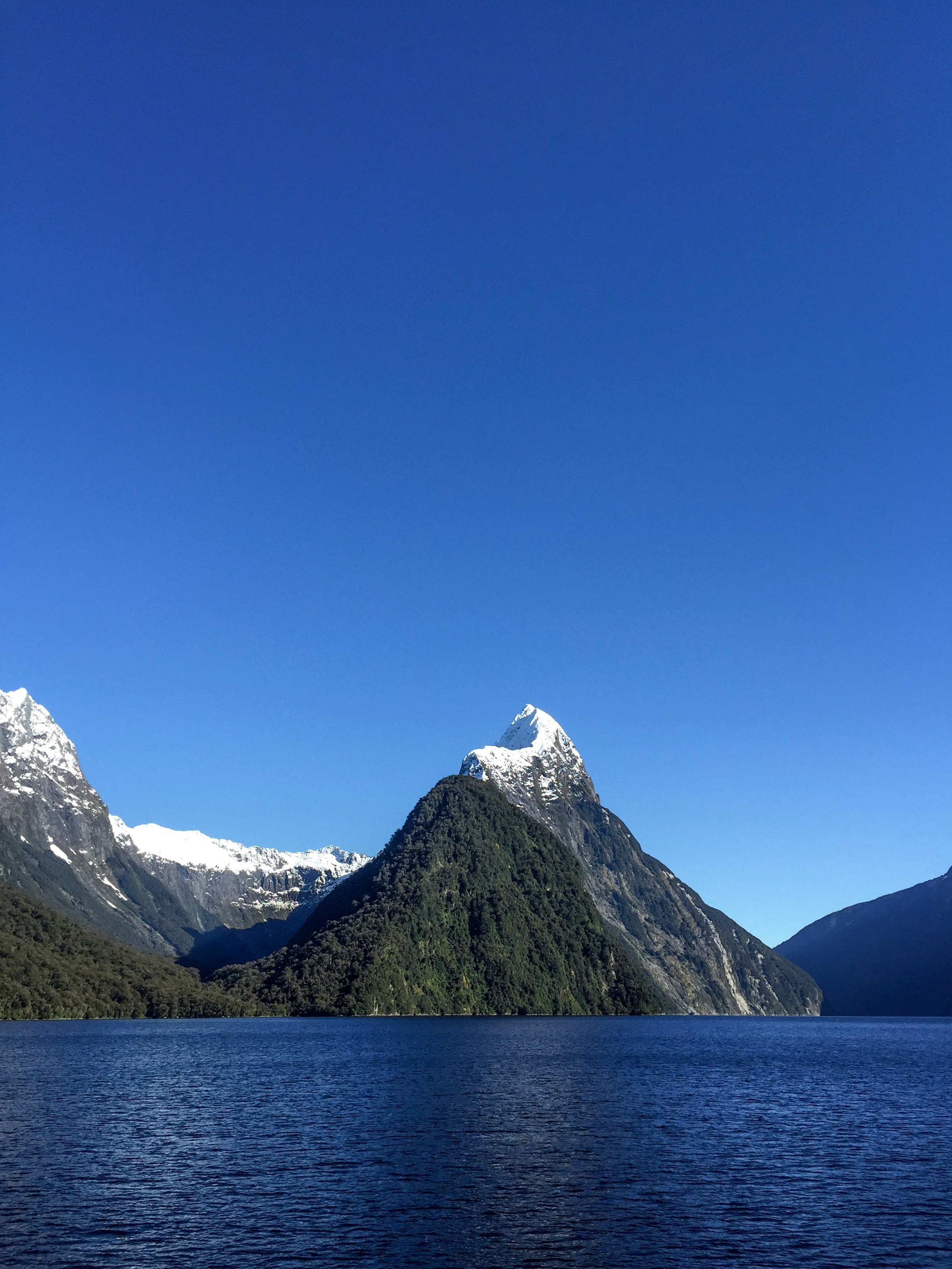 The iconic sight in the Fiordland National Park, Mitre Peak.