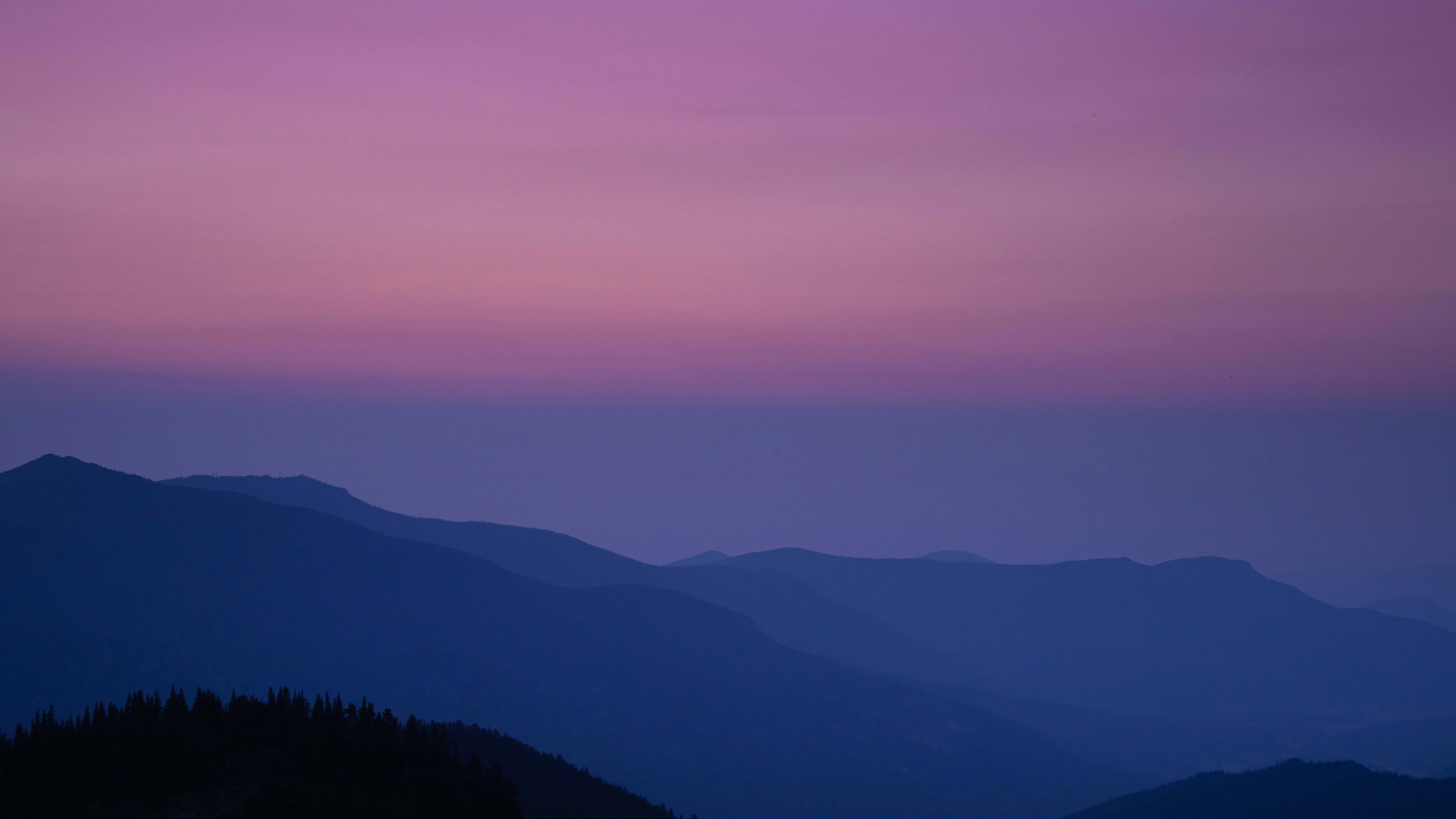 Photo by photosoflogan