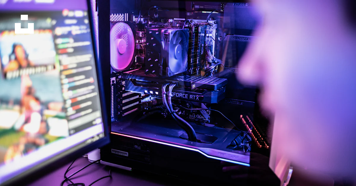 A person playing a game on a computer photo – Free Computer Image on ...