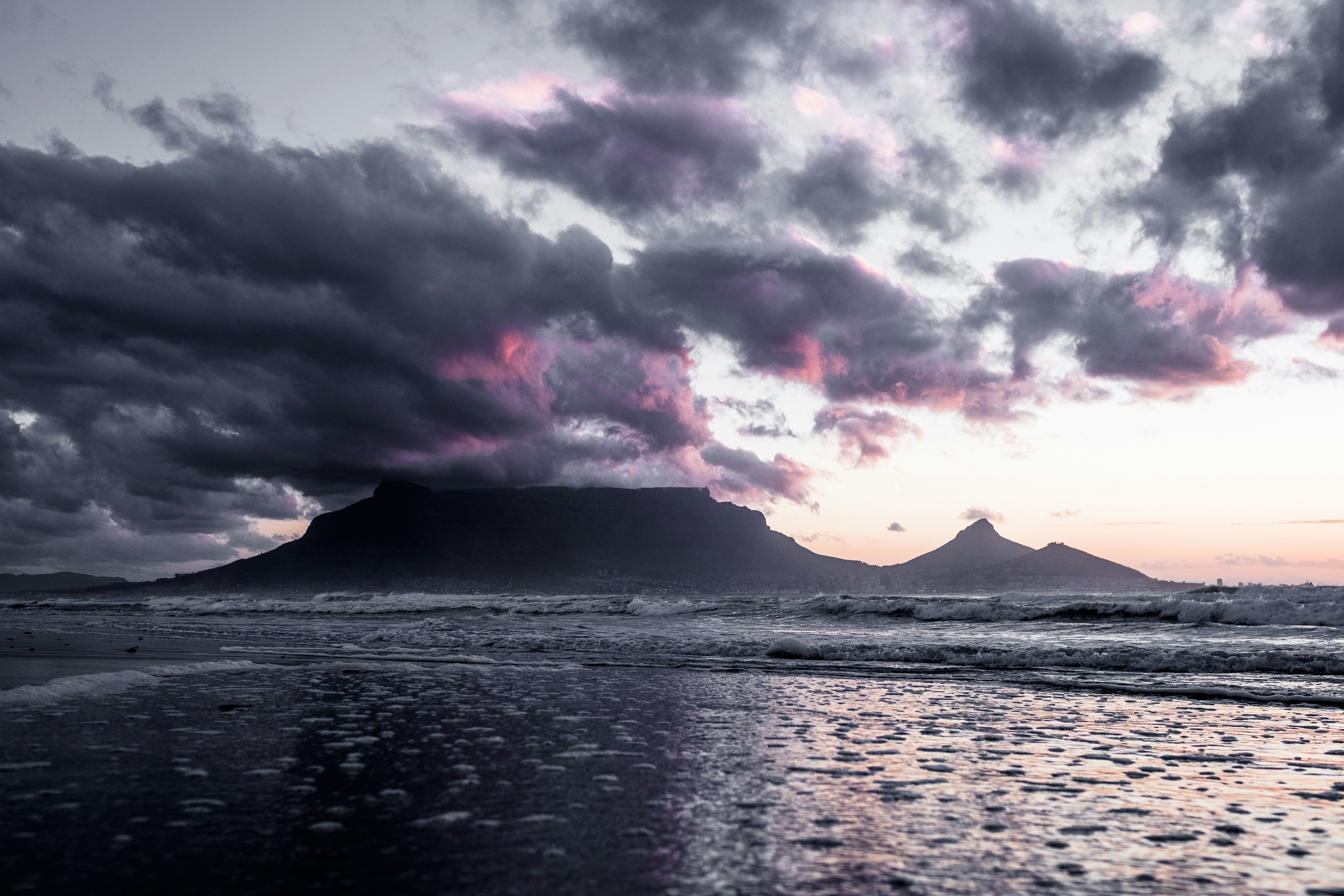 Photo by seanryanbrookes