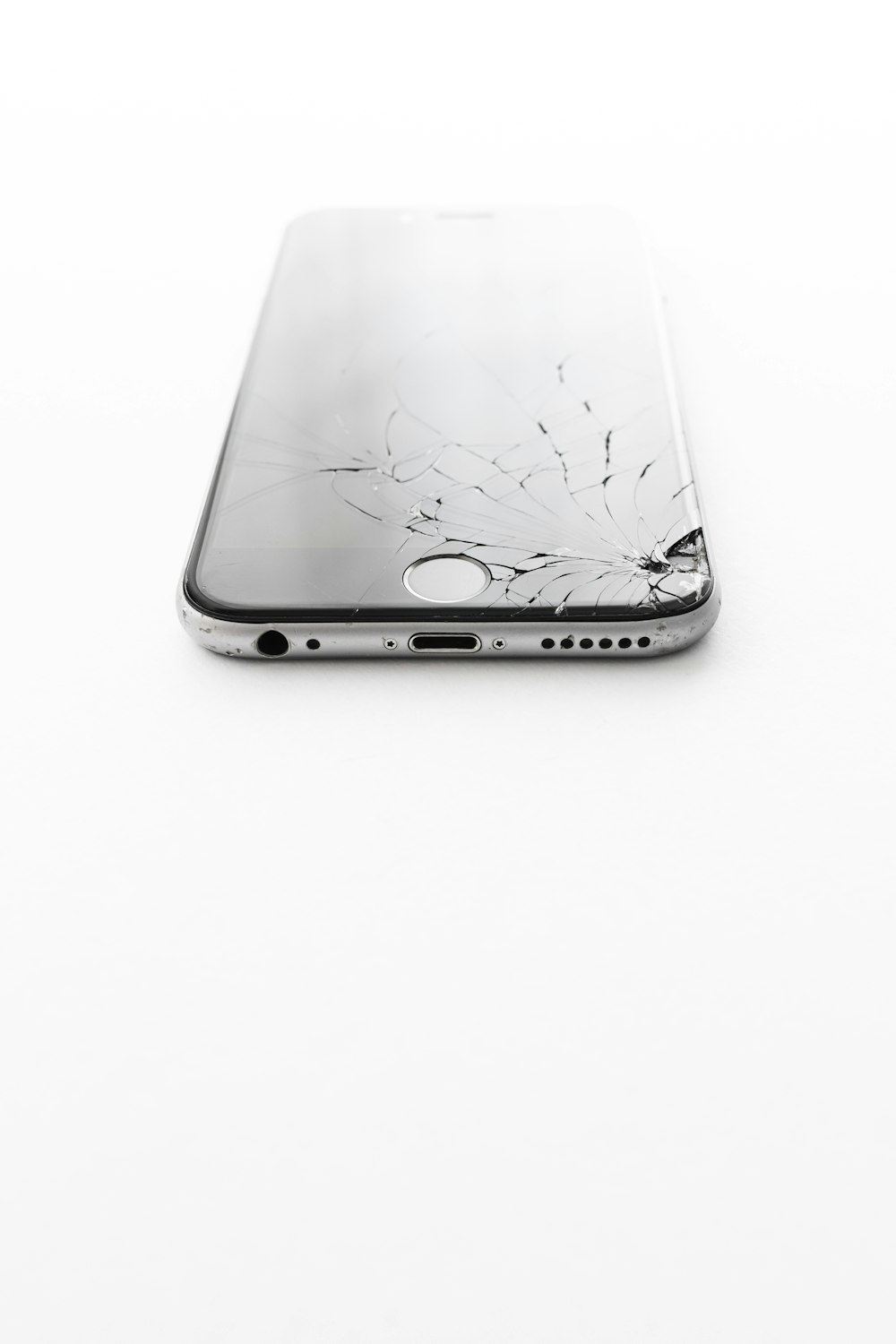 1000+ Broken Phone Pictures | Download Free Images on Unsplash