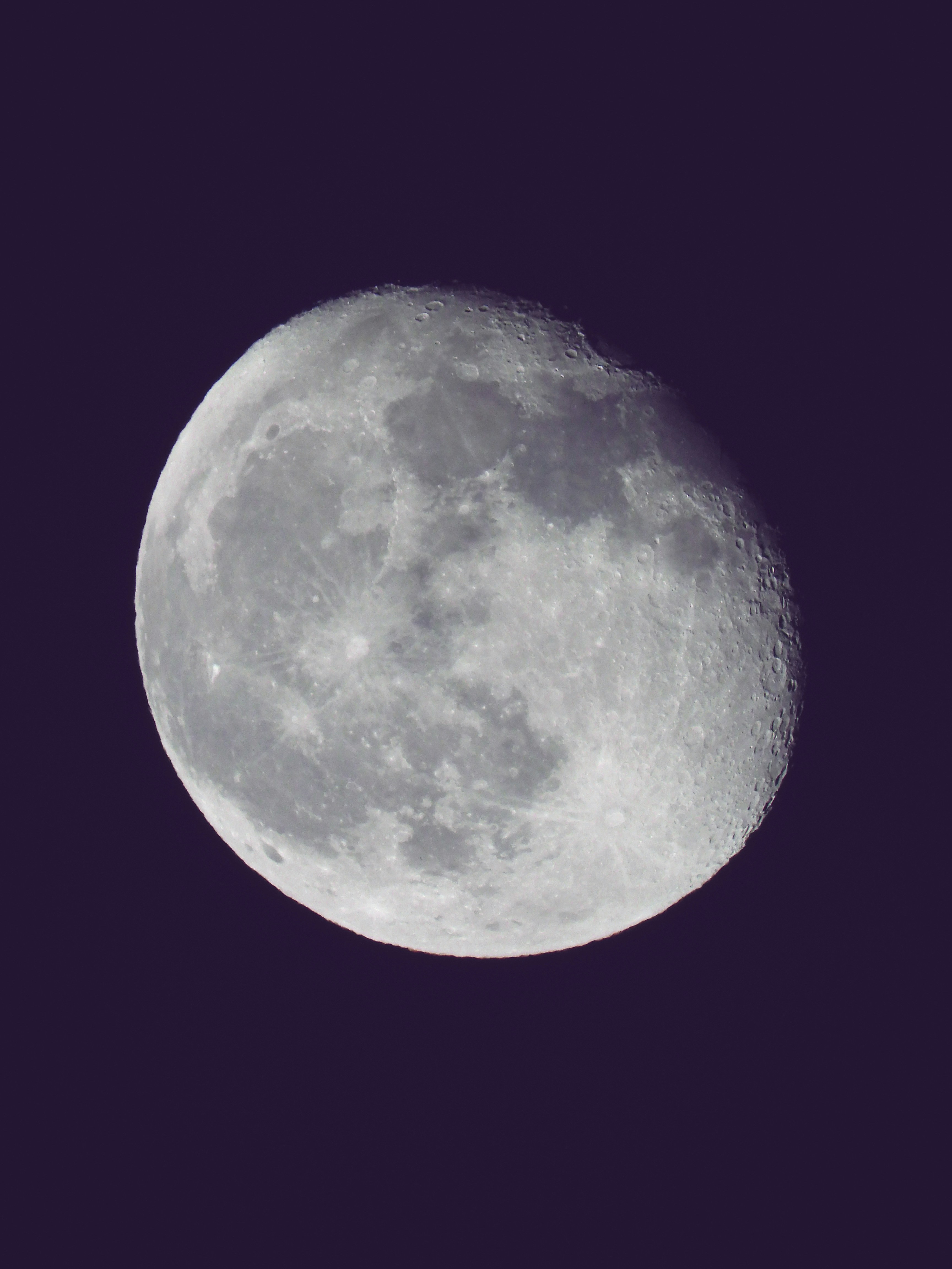 Photo by mortezakhalili