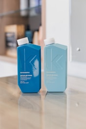 Hair serum being applied to dry ends for repair