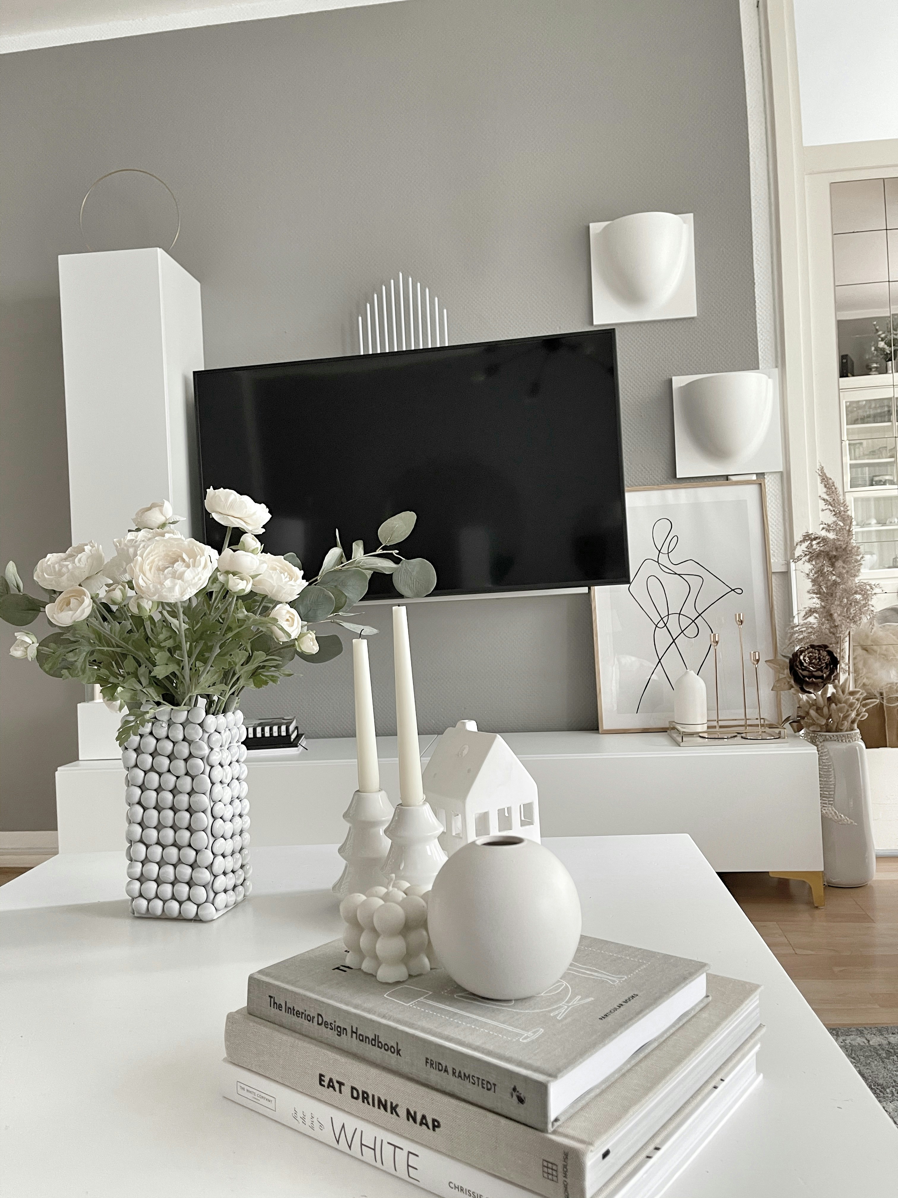 Free Furniture Image on Unsplash