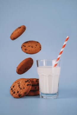 Are 'Boring Bedtime Snacks' Just Diet Culture?