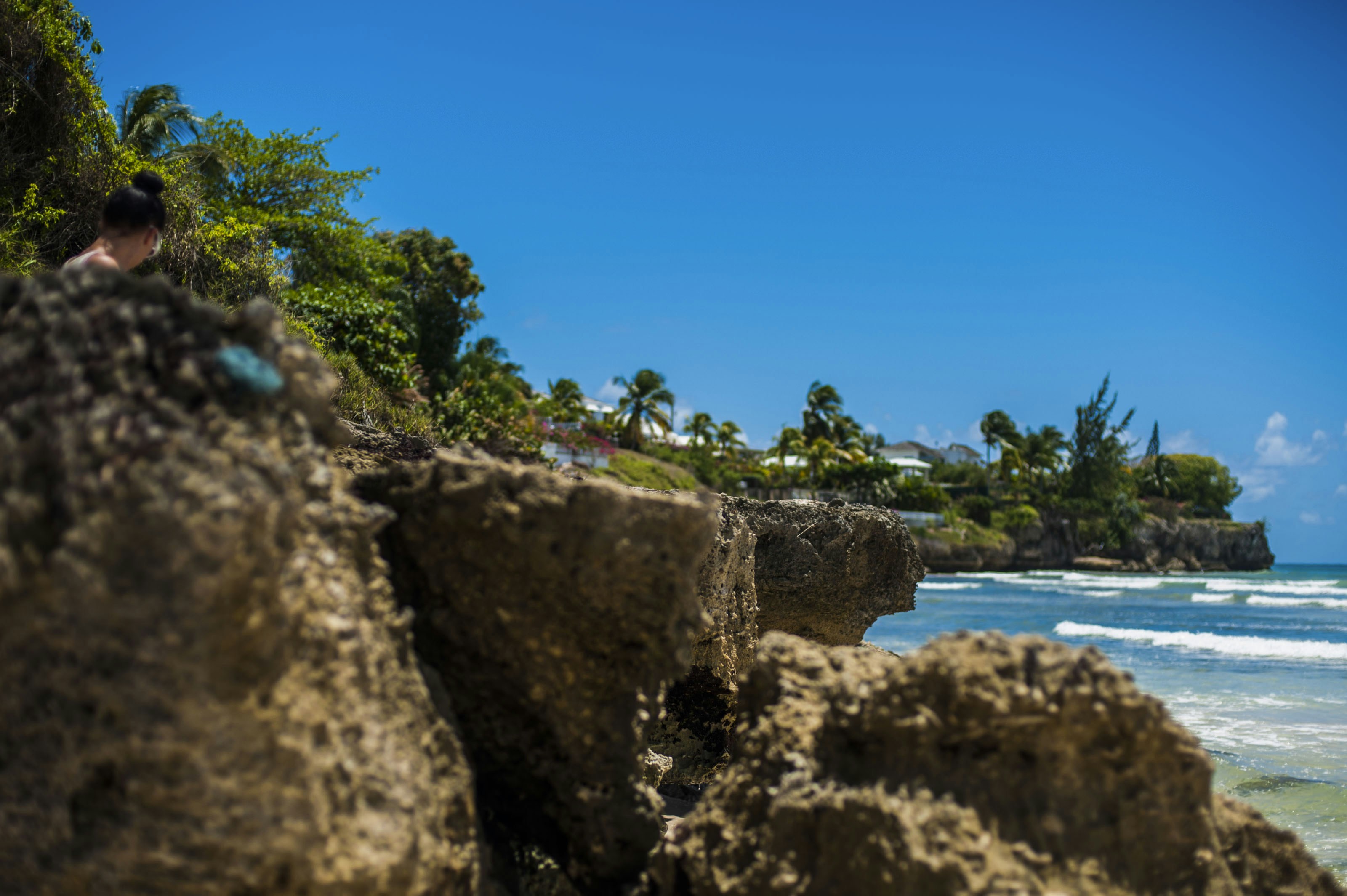 Stay online in the Barbados with a prepaid eSIM from eSIMlii. Instant activation, no roaming charges, and reliable coverage.