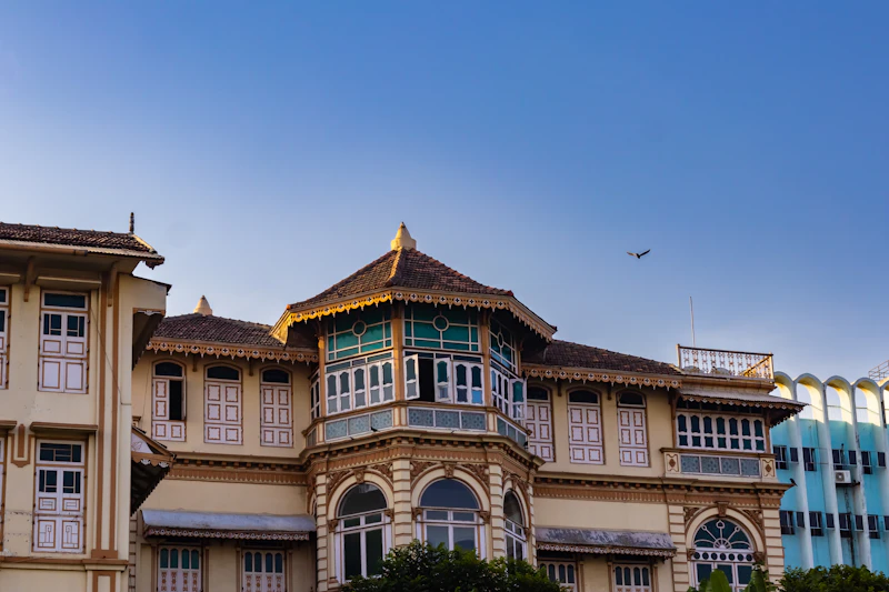 Best Rooftop Bars in Surat for Sunset Drinks and City Views