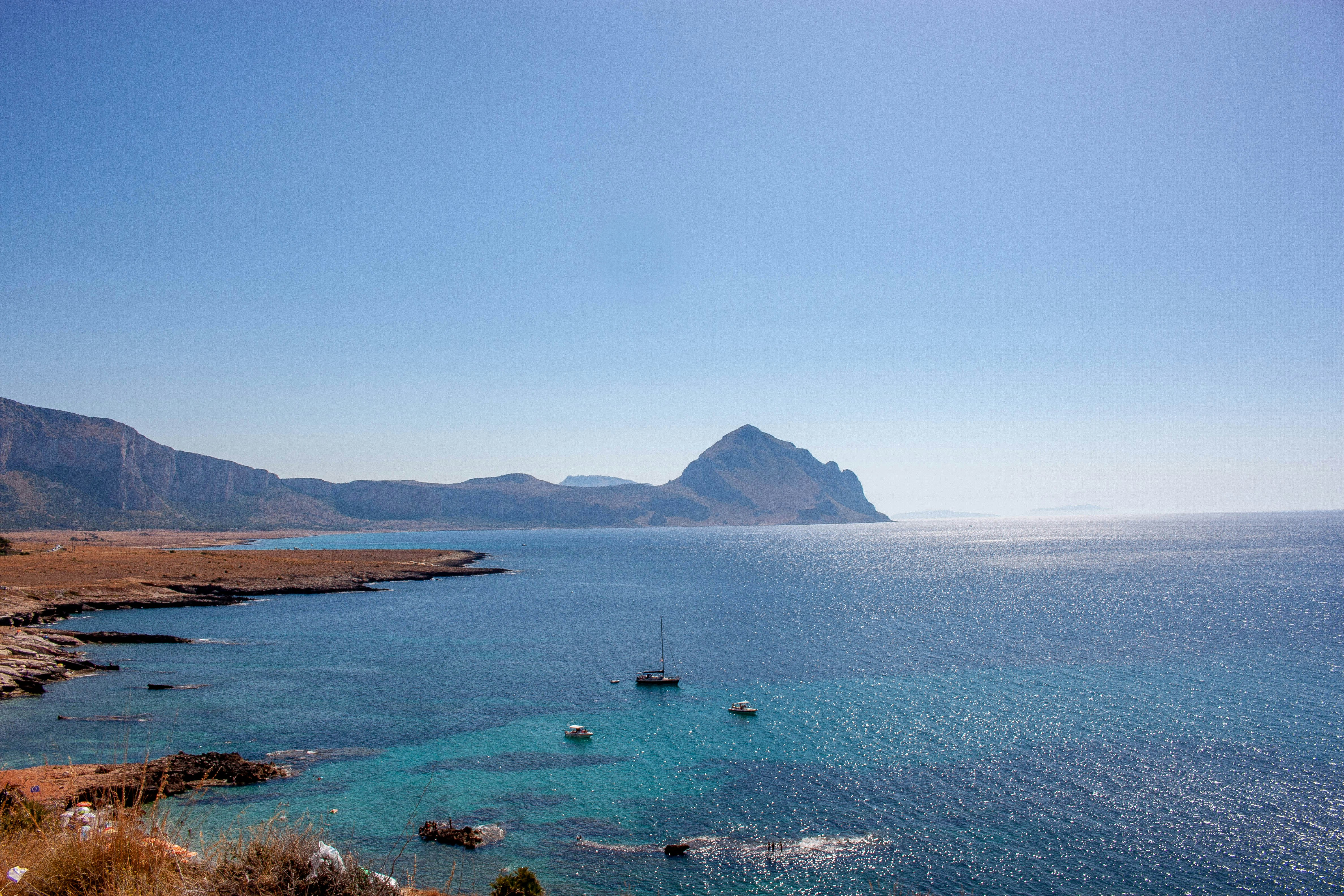 Photo by kamillaisalieva