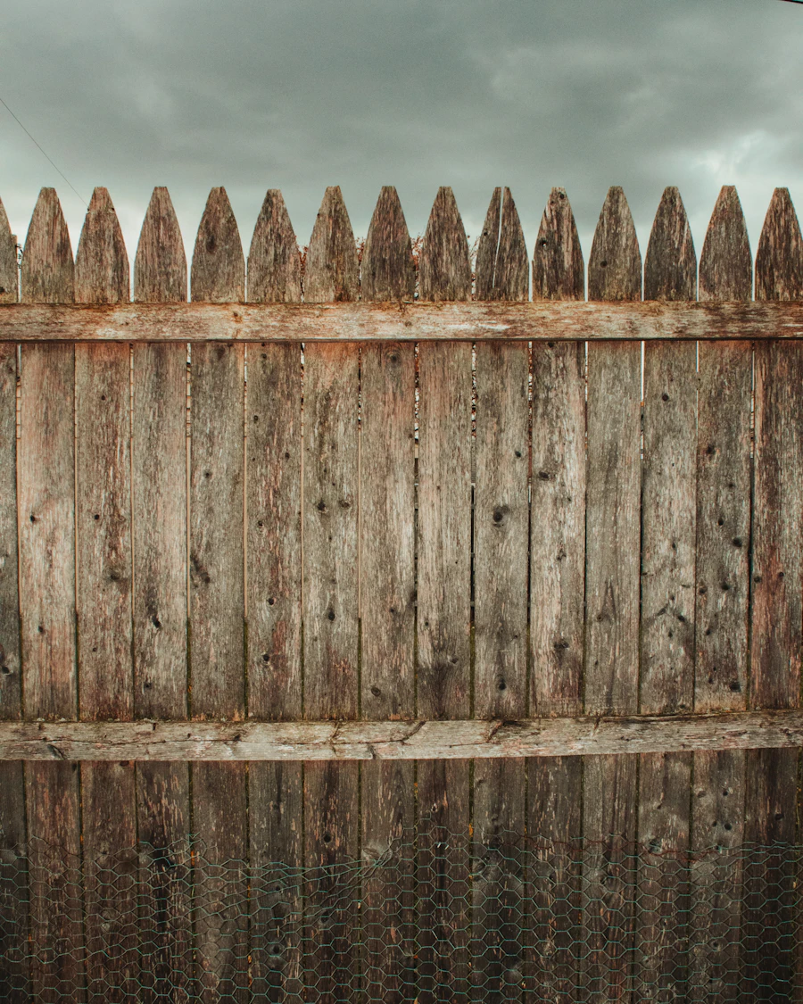 Vinyl coated chain link
