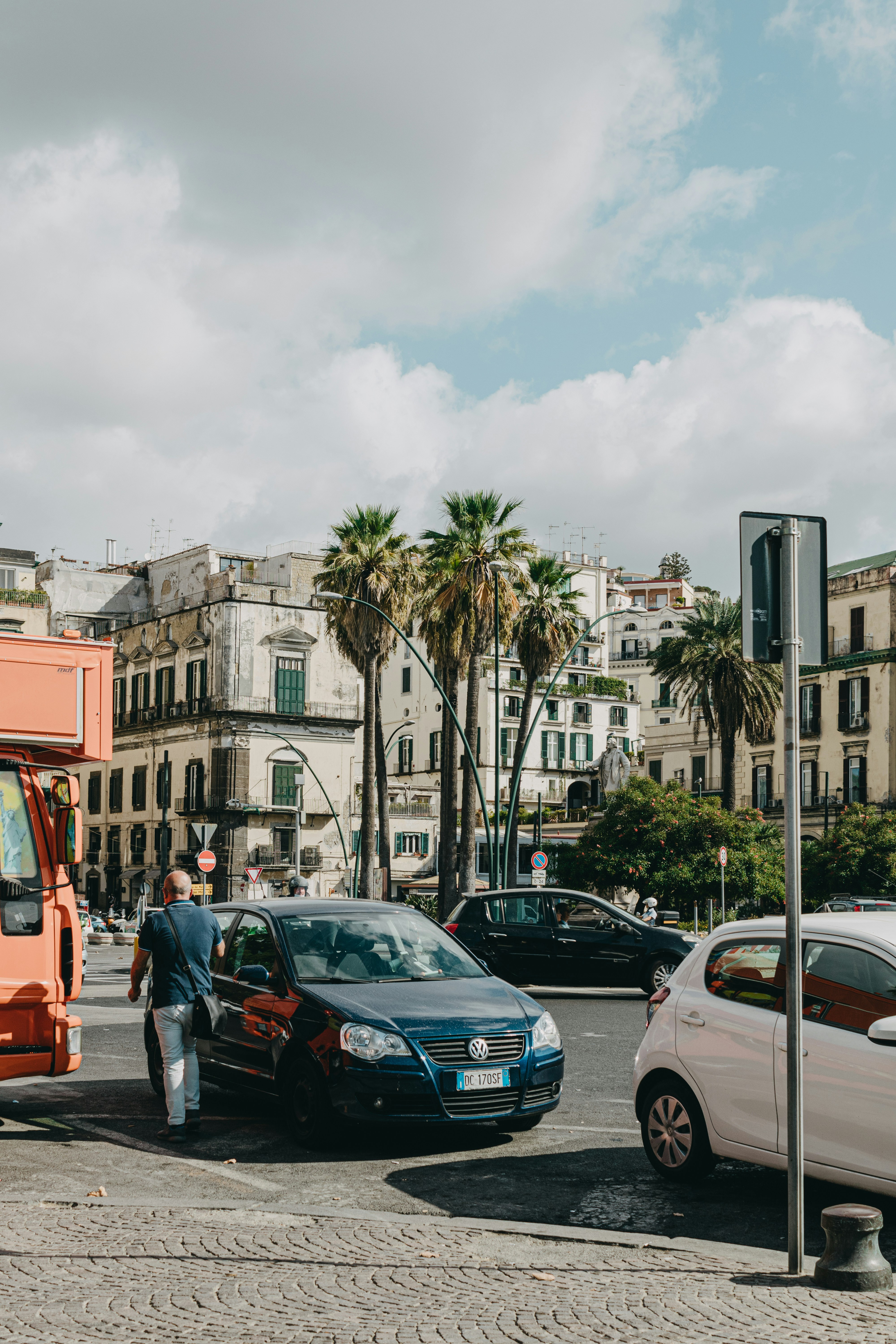 Photo by deni_eliash