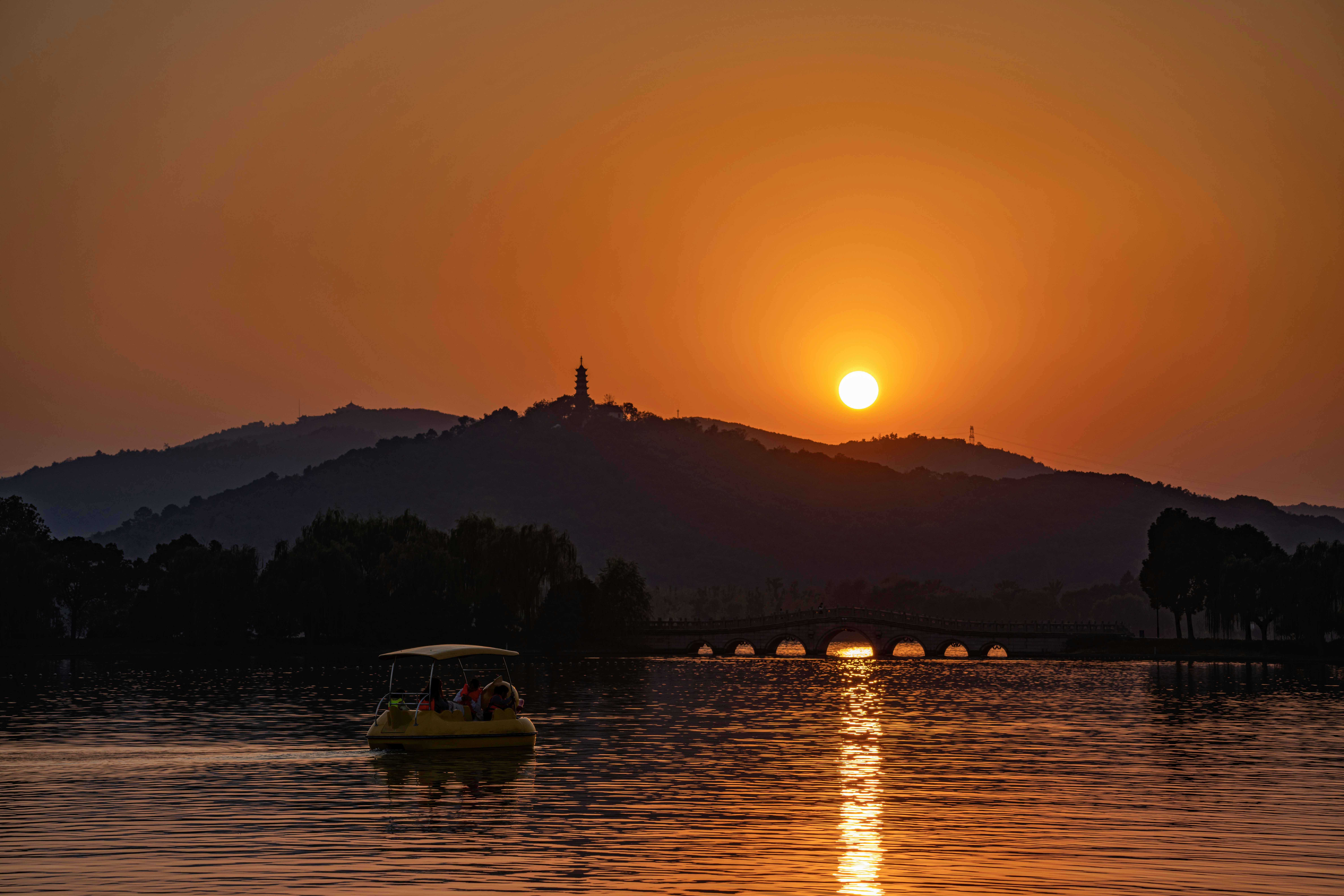 Photo by darklammur