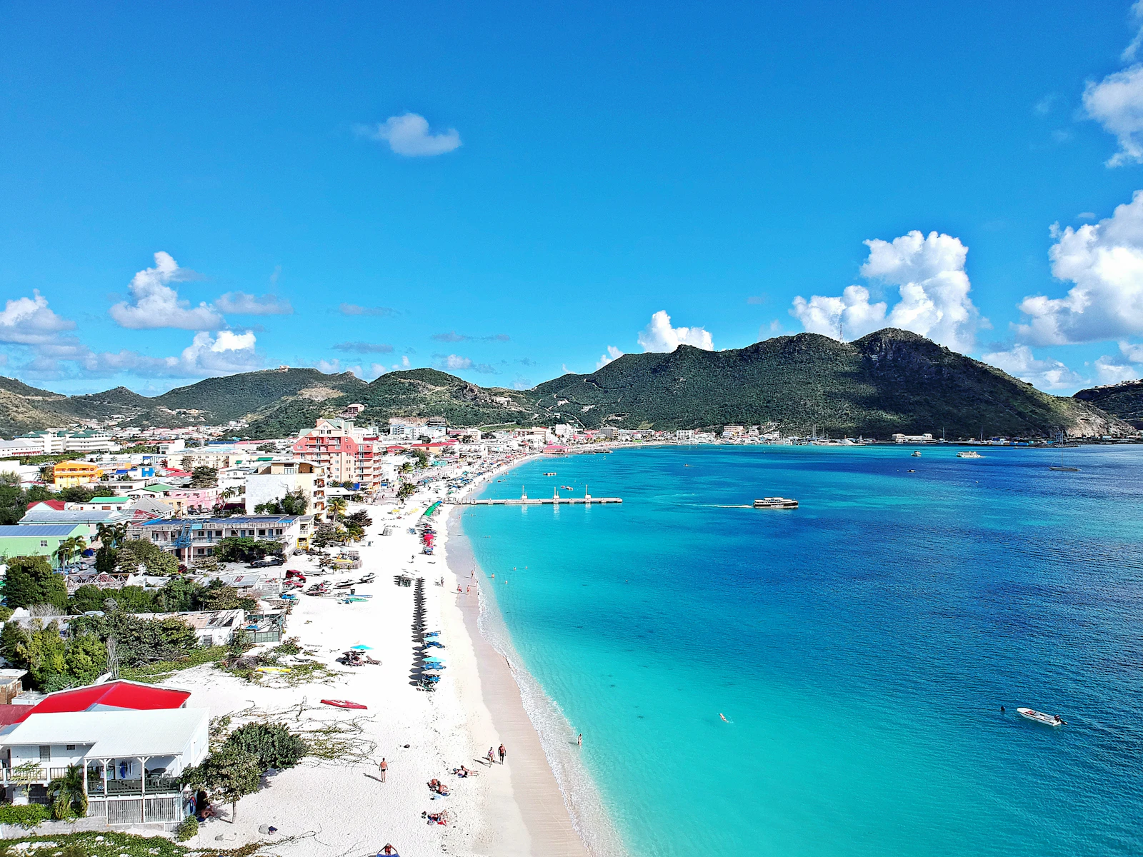 Belmond La Samanna St. Martin Introduces Bee-Centric Wellness Experiences