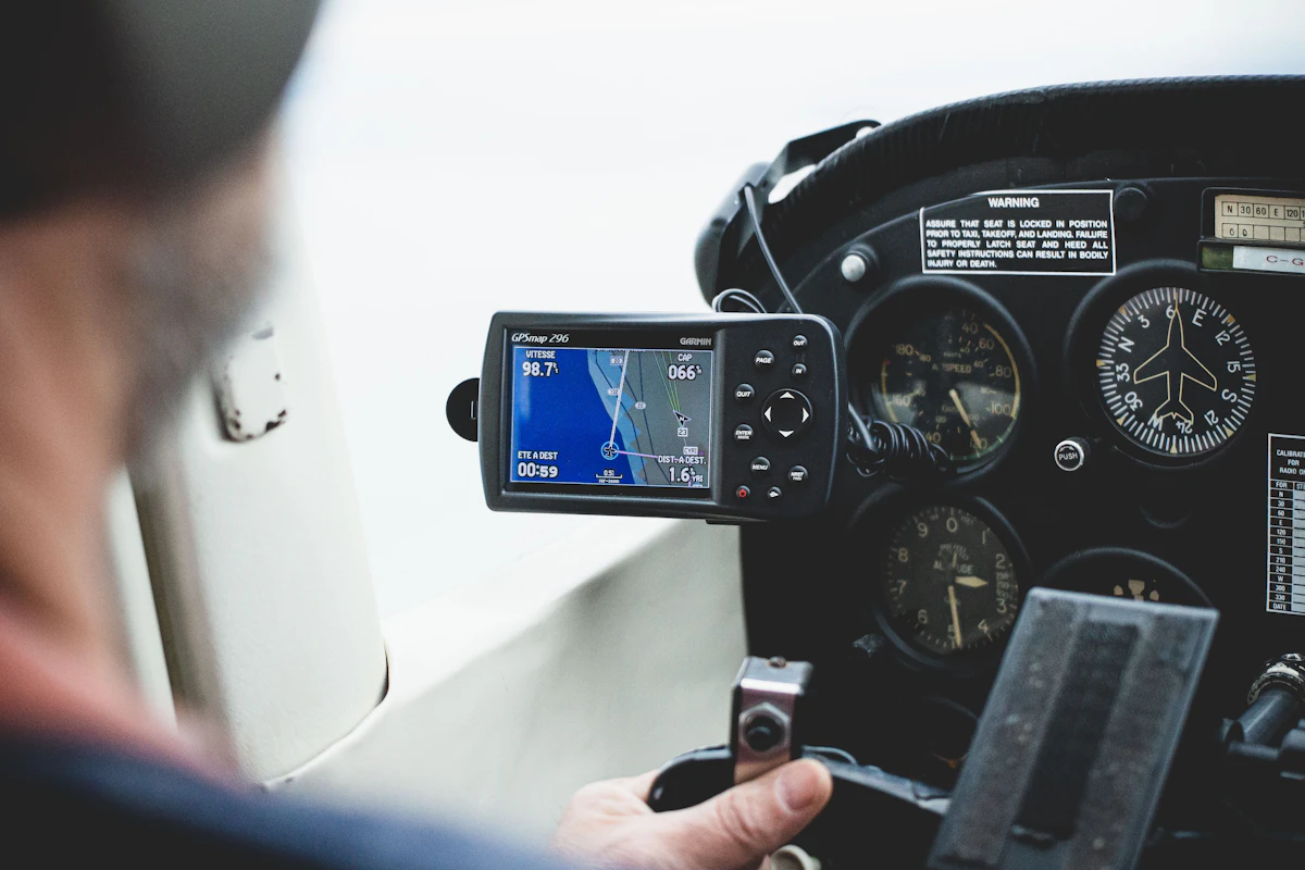 Aircraft cockpit instrumentation with GPS screen off