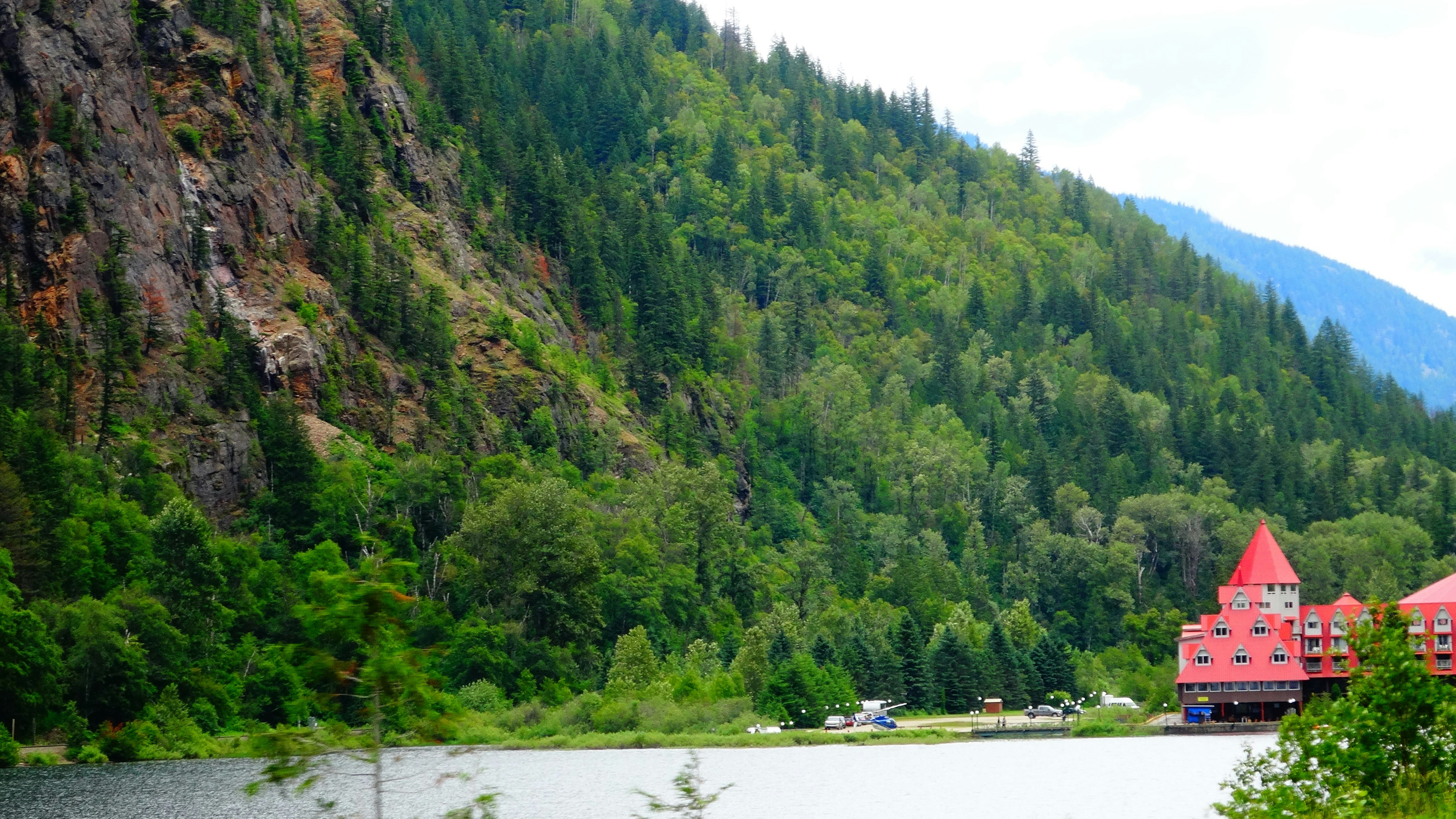 Photo by calecrunchy