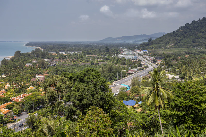 Best Affordable Bars in Khao Lak Where You Can Actually Afford a Round