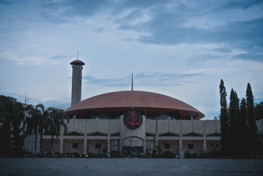 a large building with a clock on the front of it