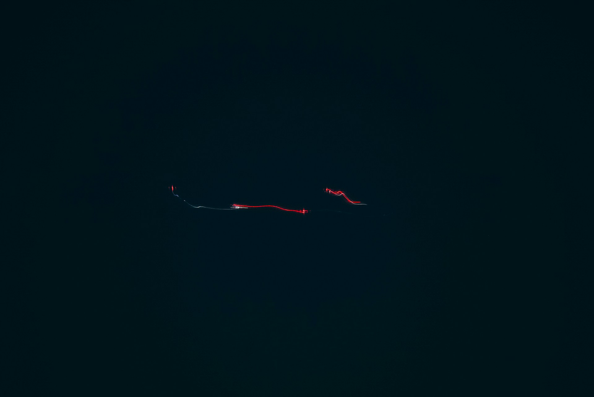 black and white bed linen