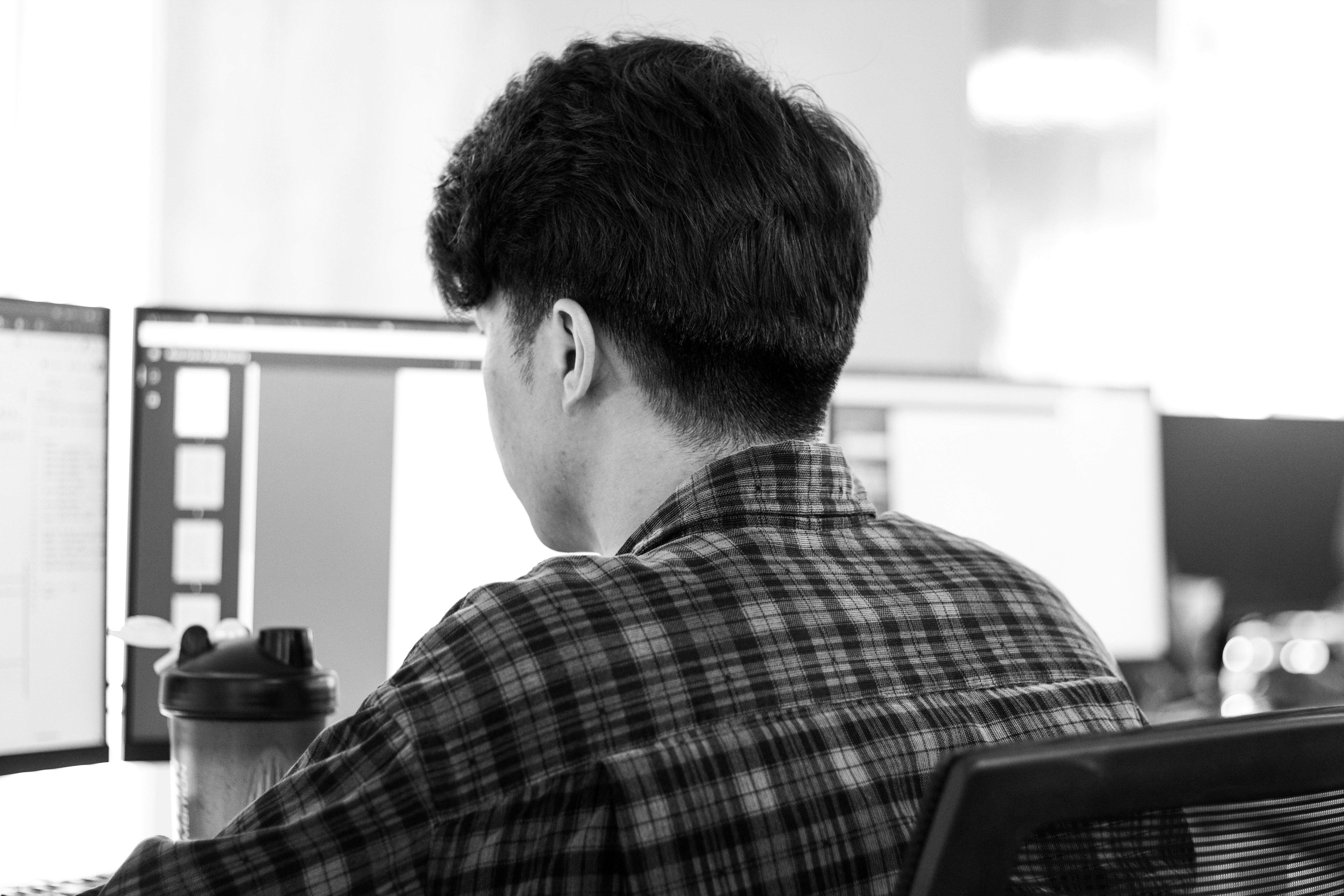 청년 장기근속 현금 지원 인포그래픽