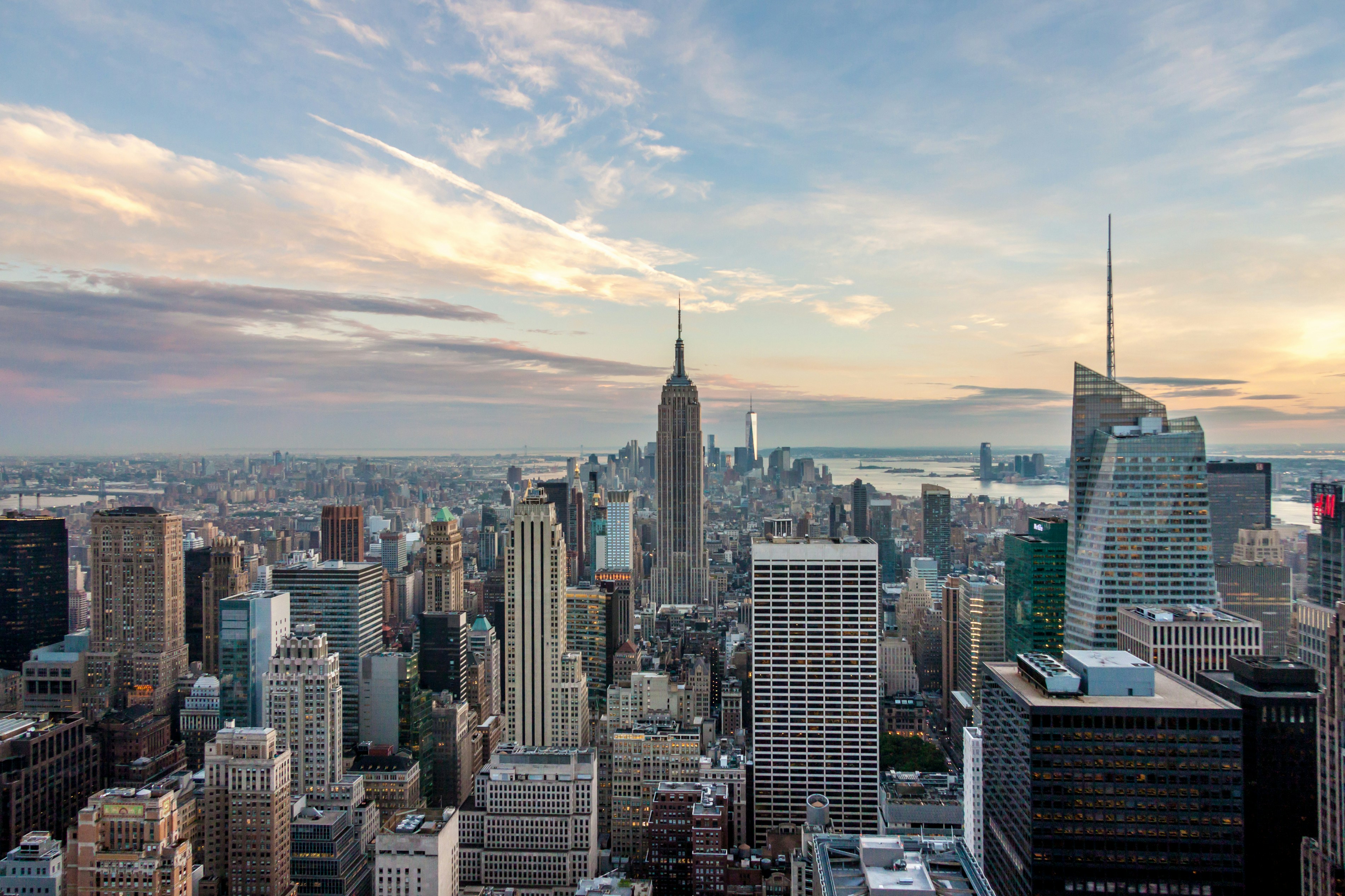 Online platform for the emigrant