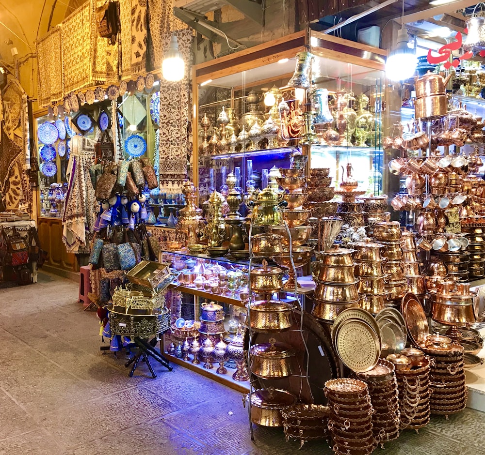 a store filled with lots of different types of pots and pans