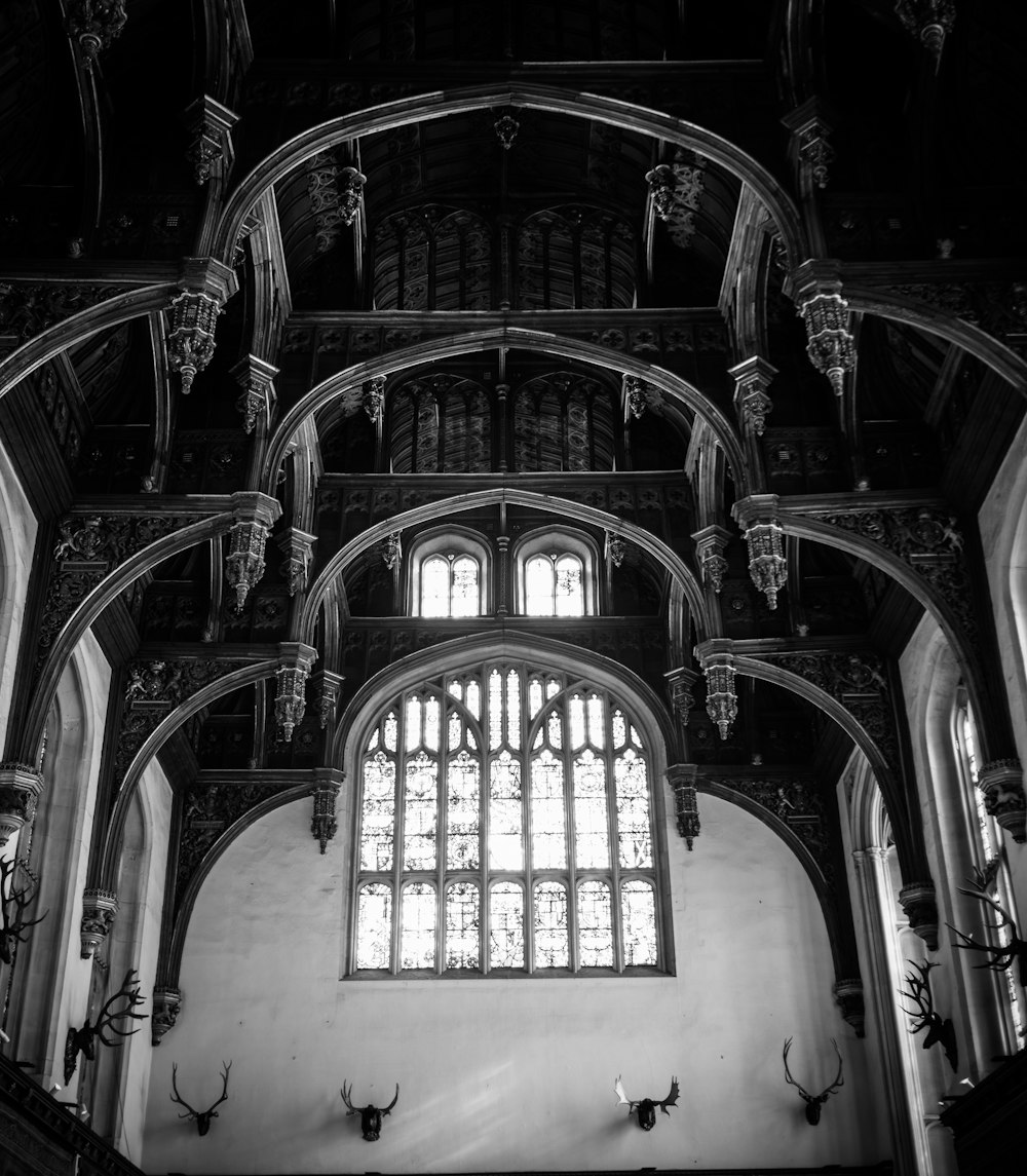 a black and white photo of a large building