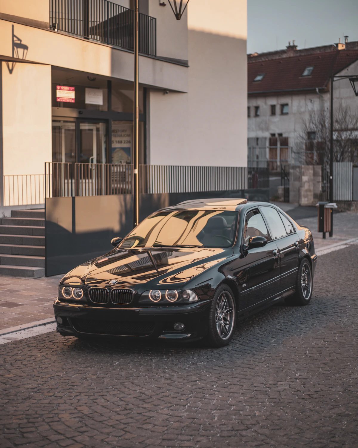 BMW M5 Sedan E39 V8 • Carbon Black • Oryginalny Lakier
