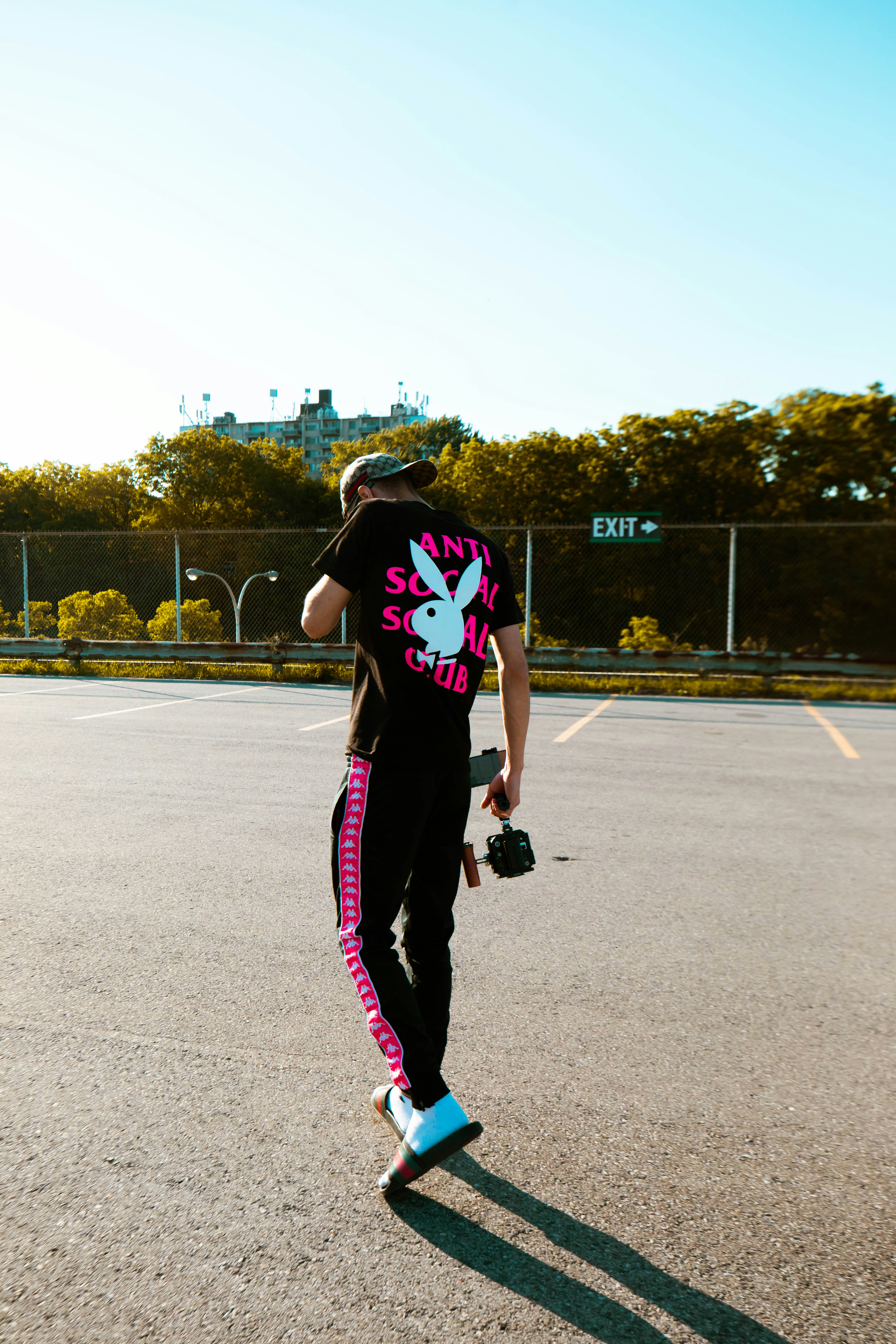 Photo by strvngefilmss