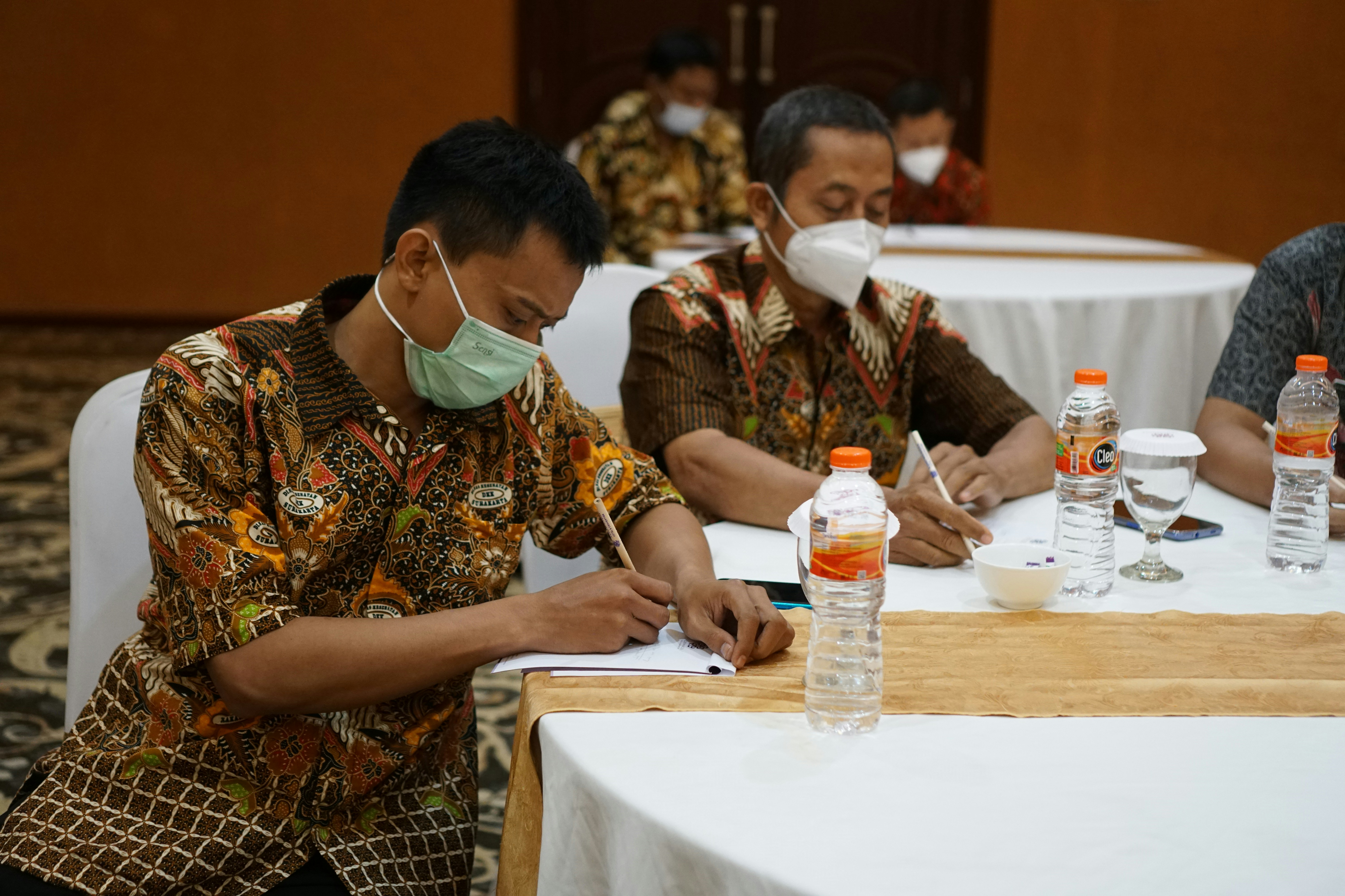 Bangunan Puskesmas, melambangkan pelayanan publik
