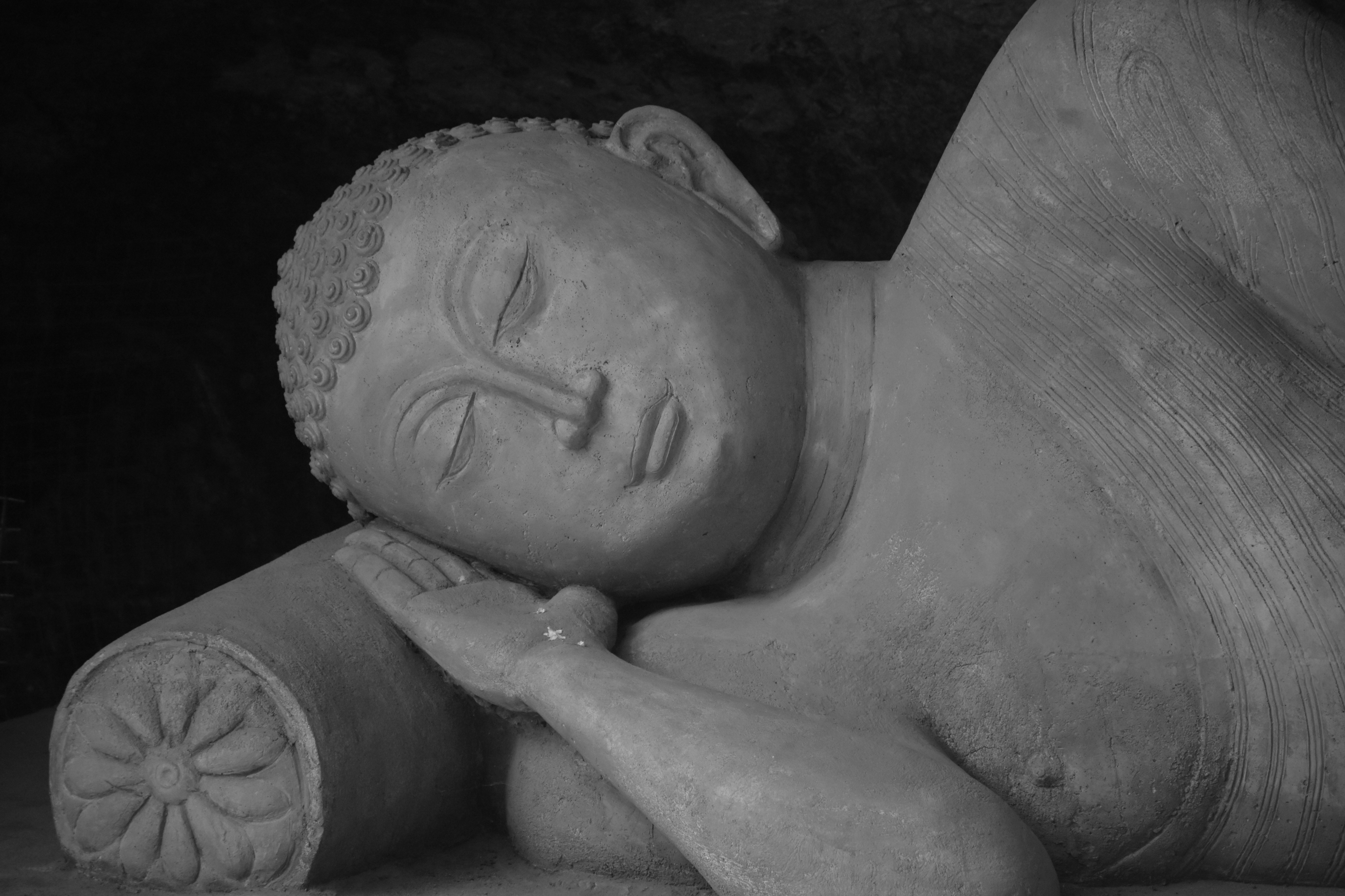 Photo by kelumpriyankara