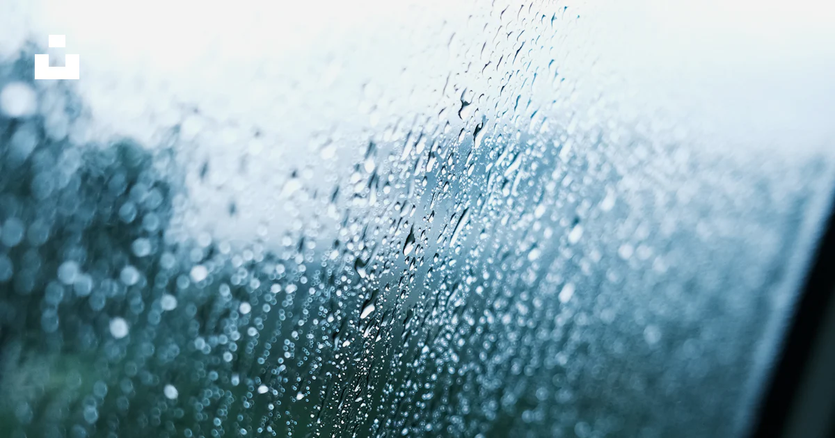 雨が降る窓の写真 – Unsplashの雨の無料画像