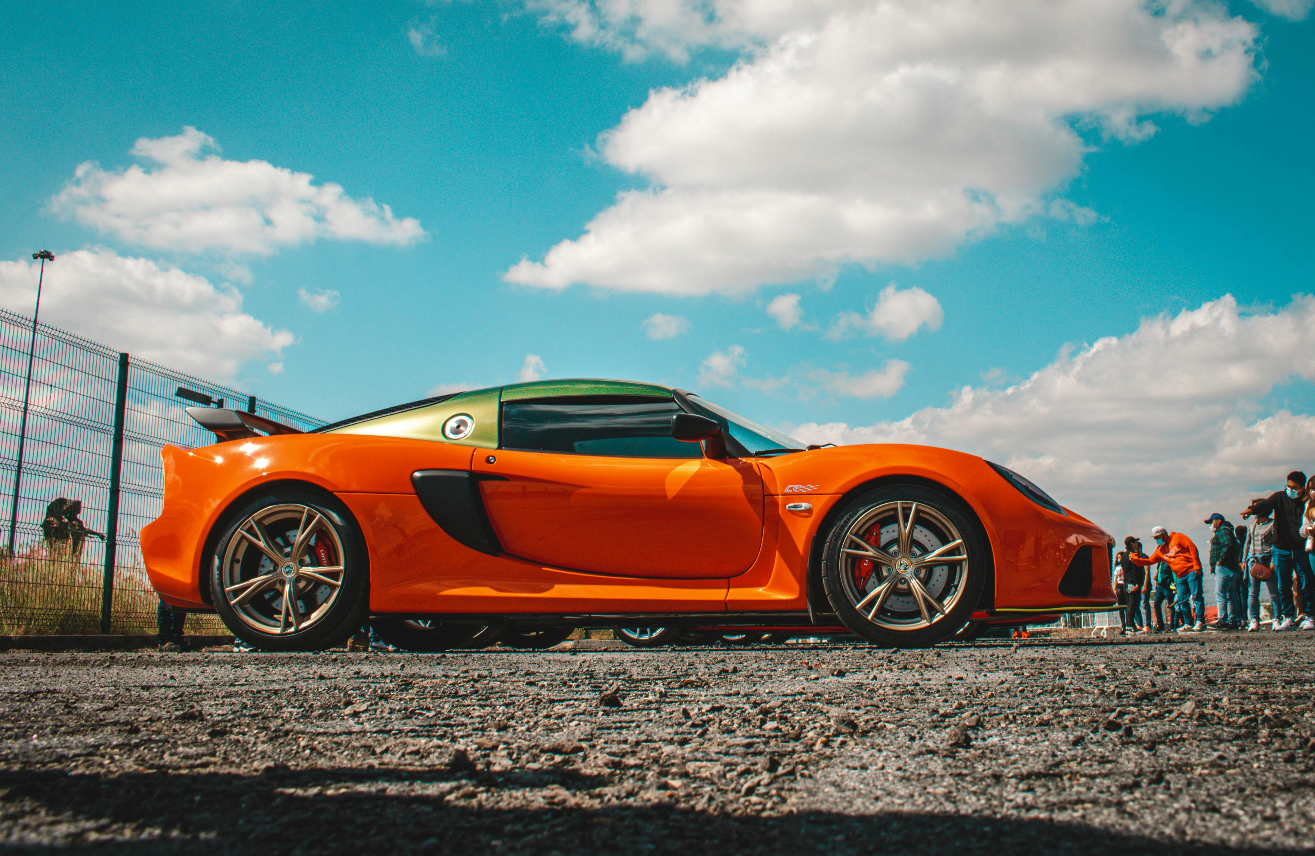 Photo by holawalterlee