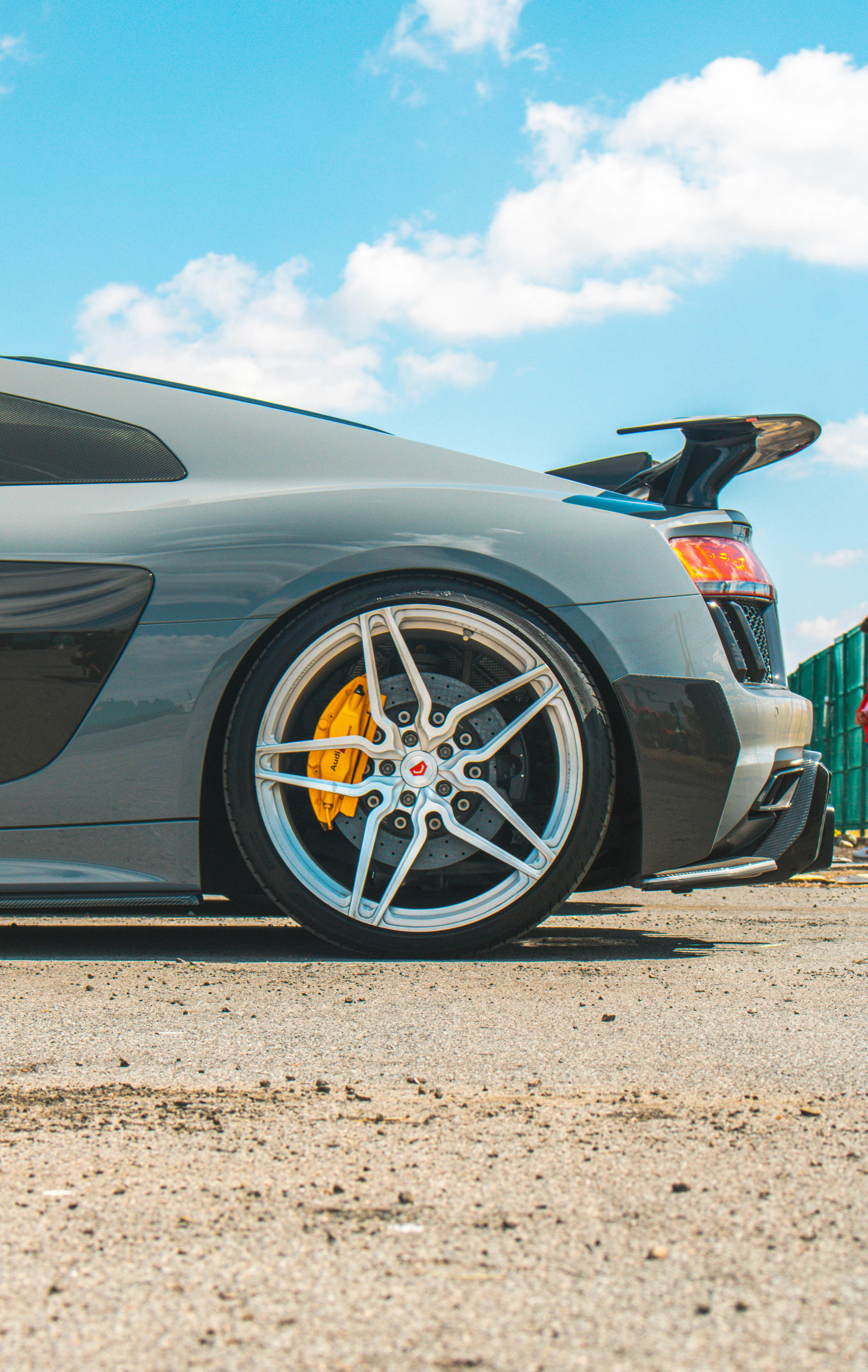 Photo by holawalterlee