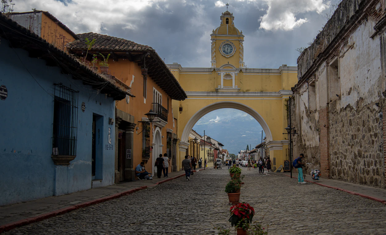 Santa Catalina Arch Antigua