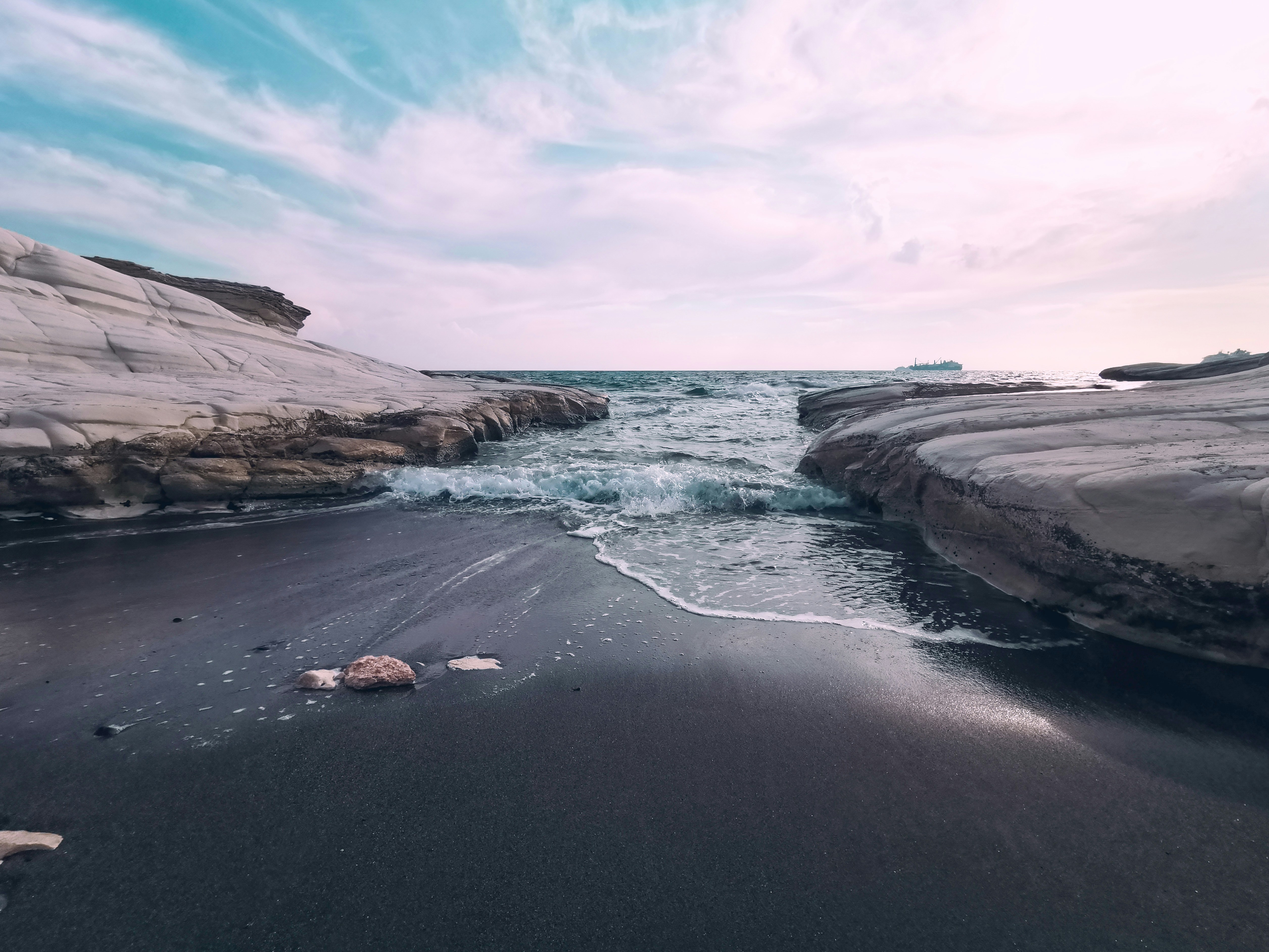 Photo by indrekauneckyte