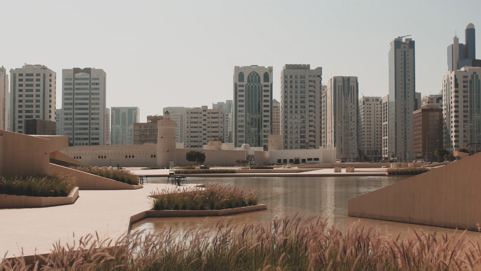 Four Seasons Hotel Abu Dhabi at Al Maryah Island Earns a Michelin Key
