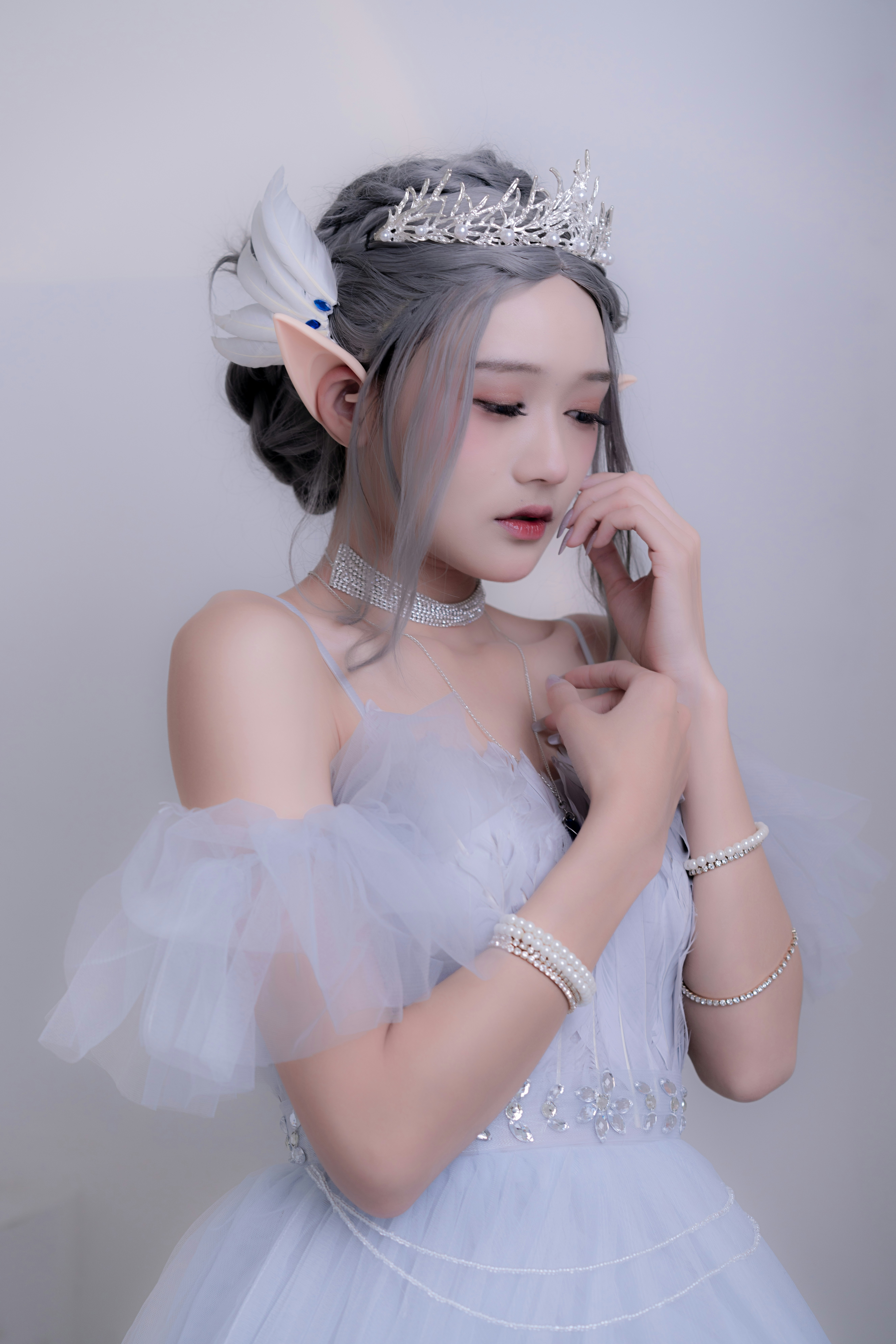 14 Best Fairycore Jewelry Pieces