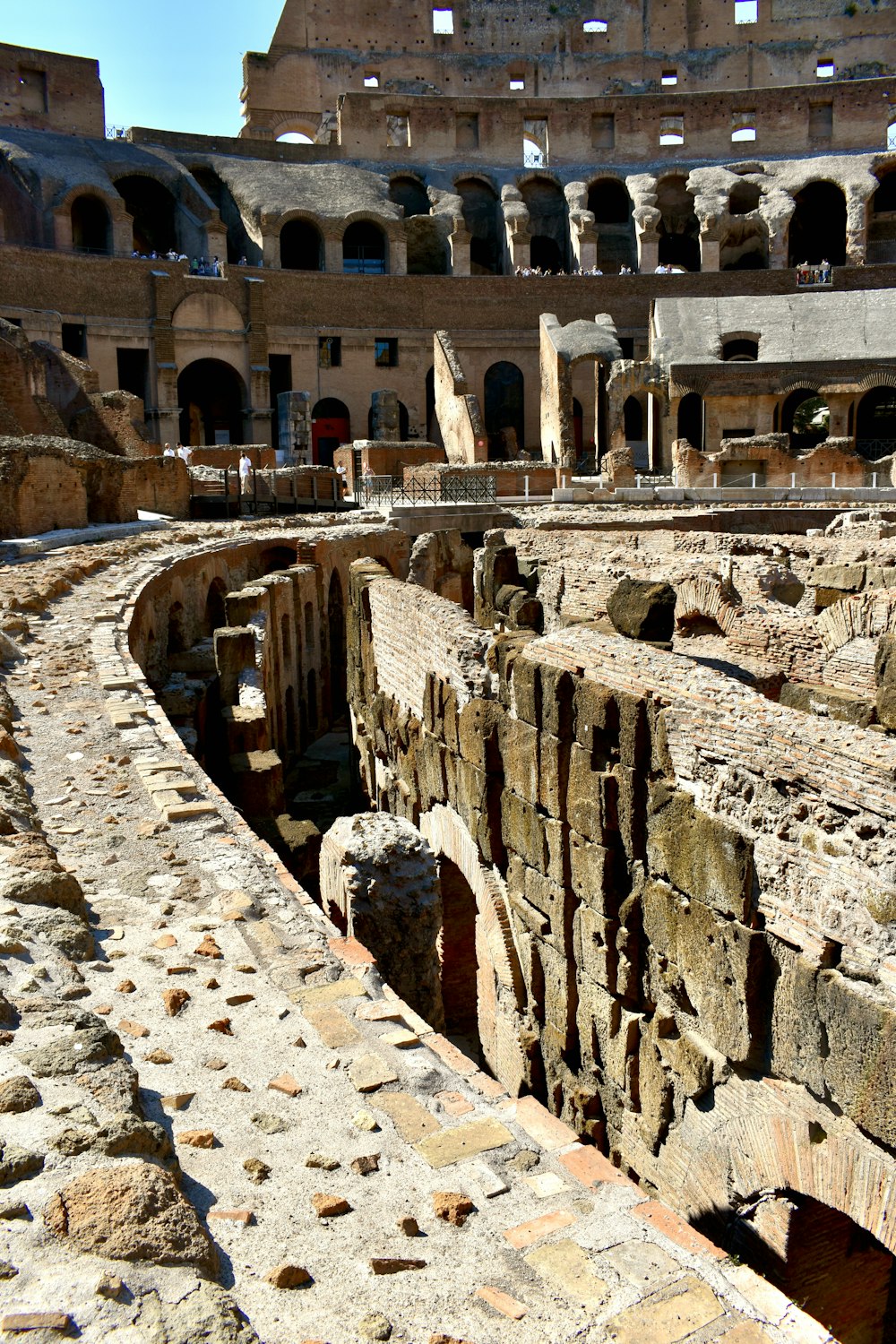 o interior de uma antiga cidade romana