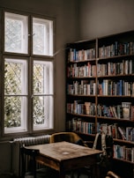 A cozy reading corner in the educational facility.