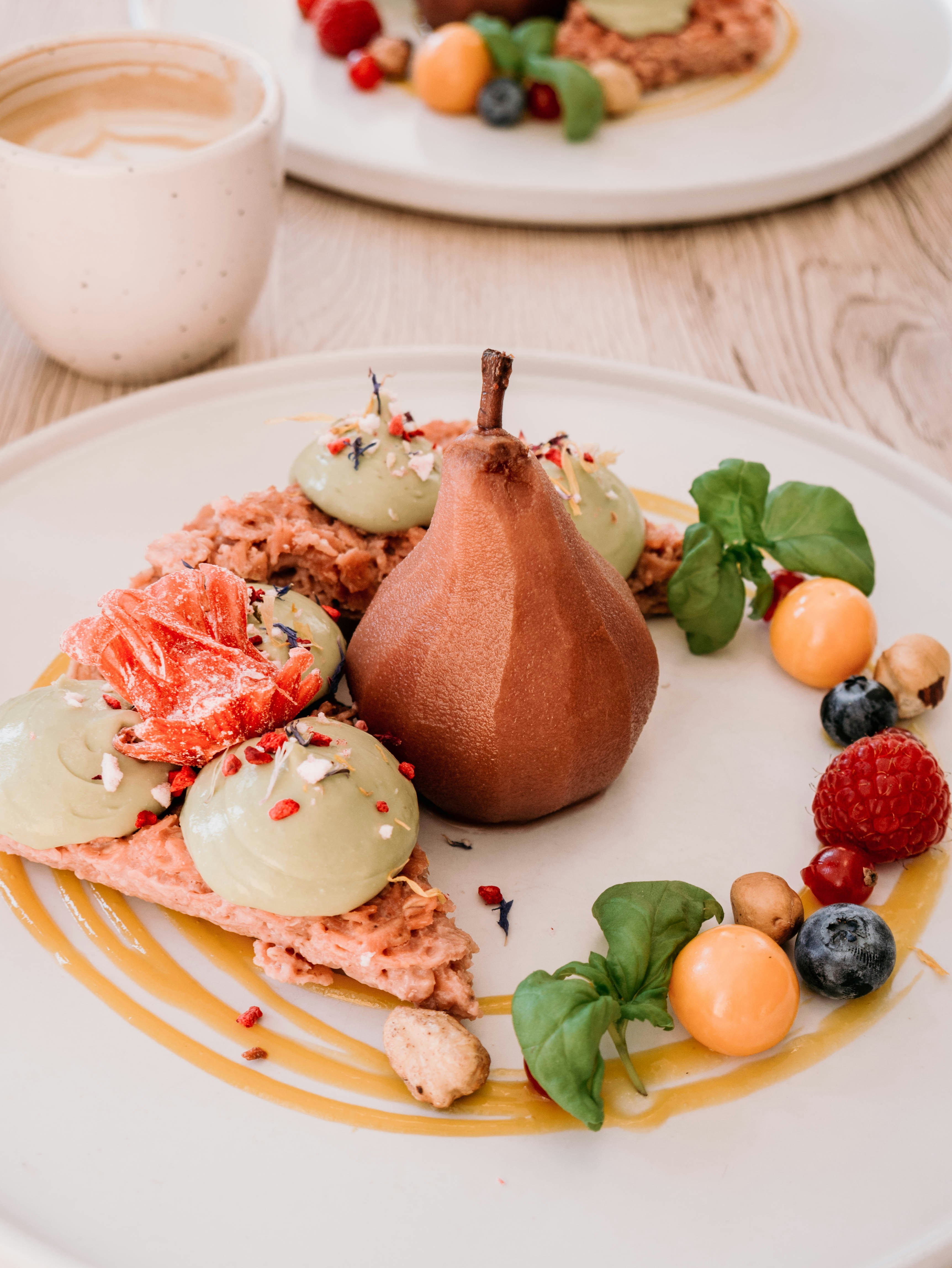 black and white bed linen