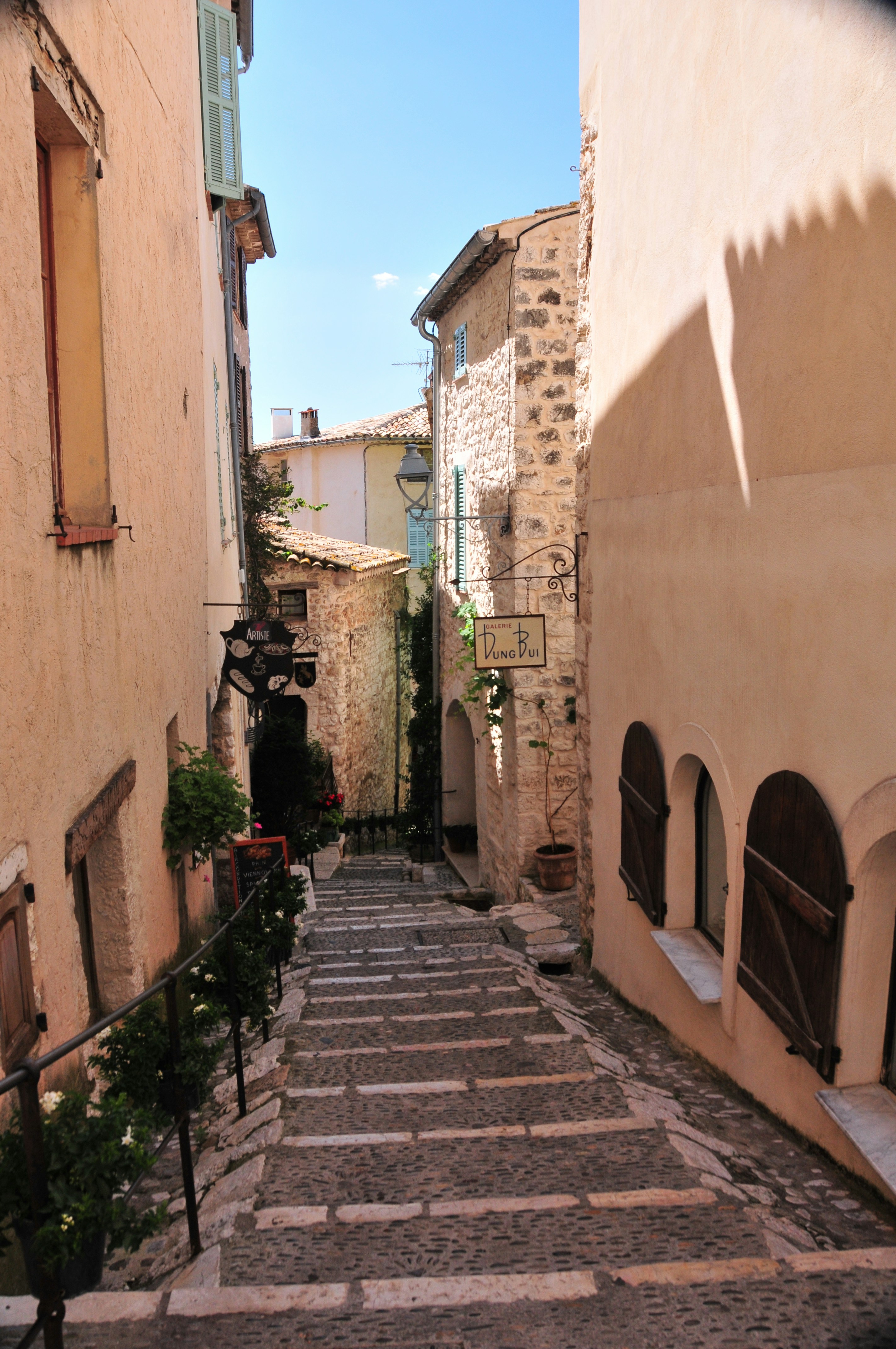 Photo by amiraaartistry