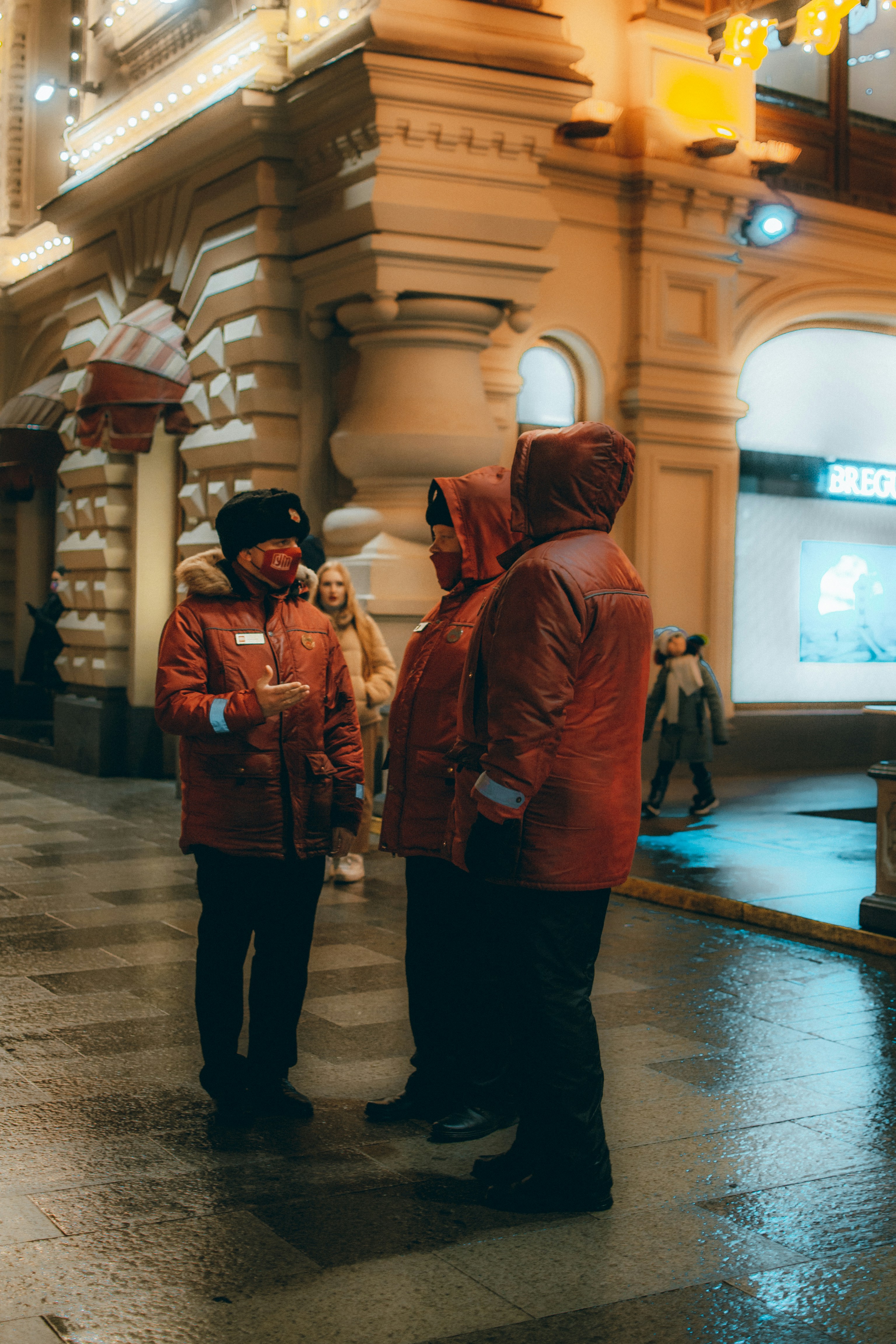 The Evolution of Package Tour Product Pages in 2026: Mobile‑First Flows, Creator Partnerships, and Hybrid Pop‑Ups