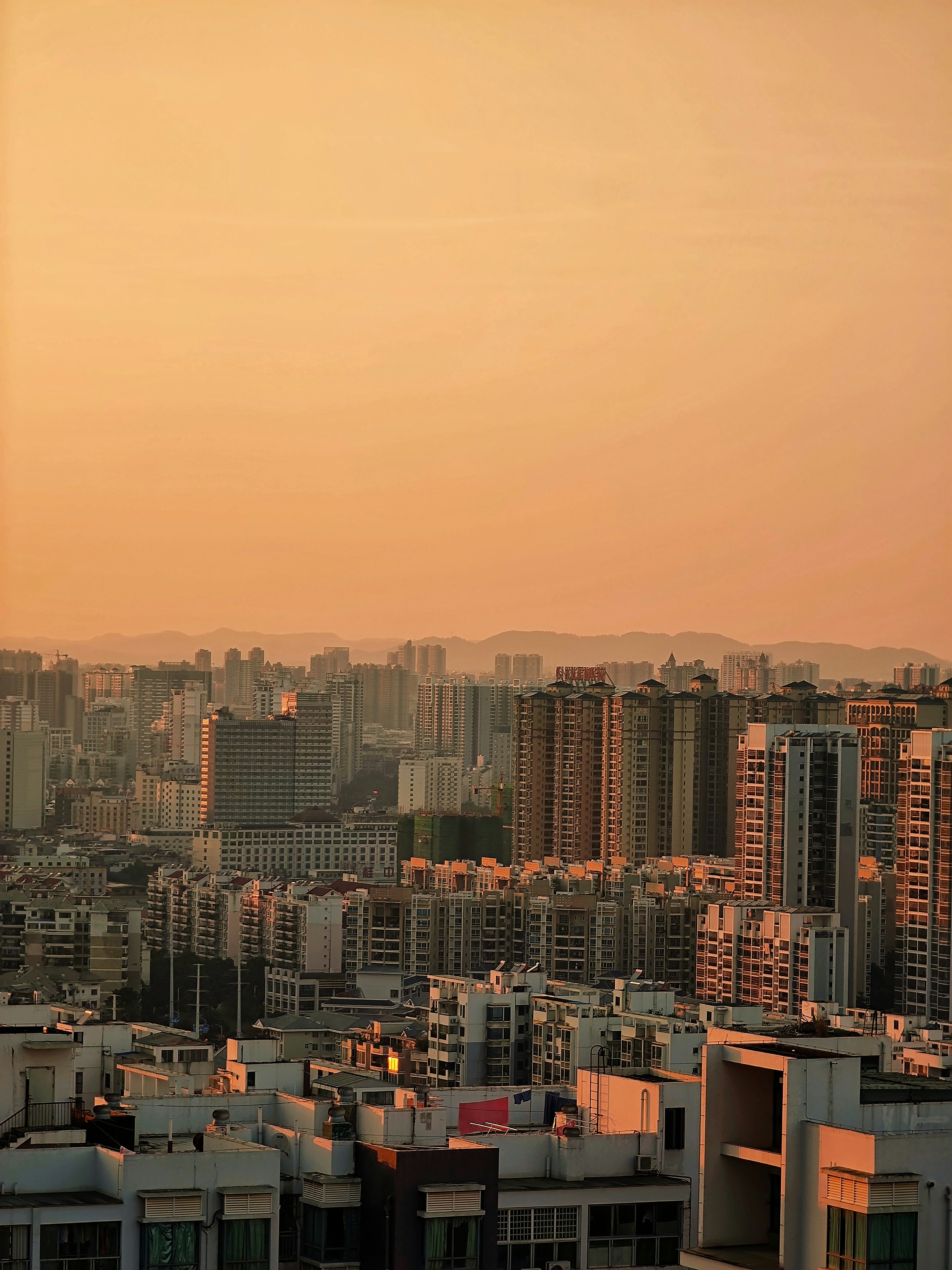 Containers in Coolin, ID