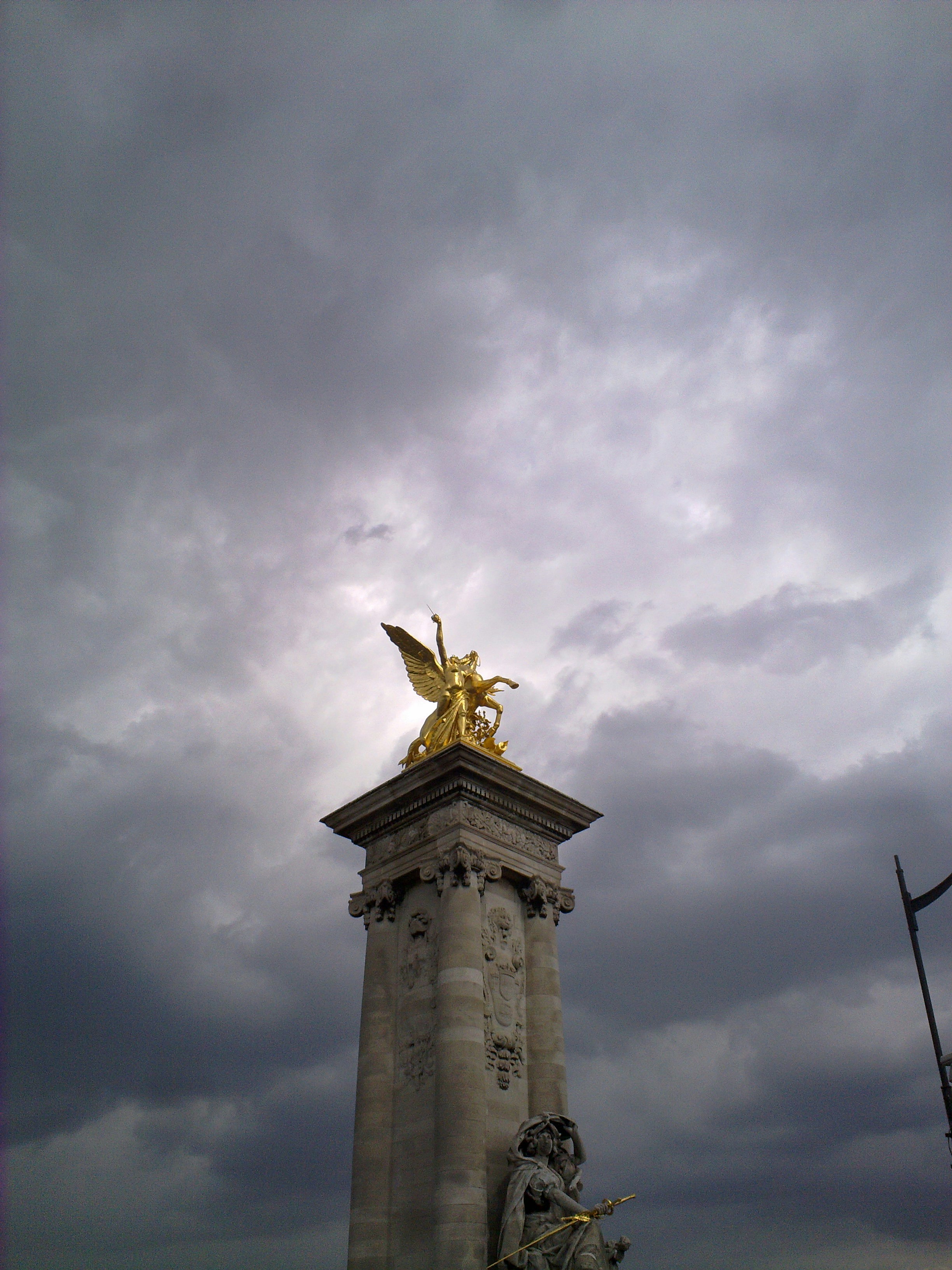 Photo by thekeroking