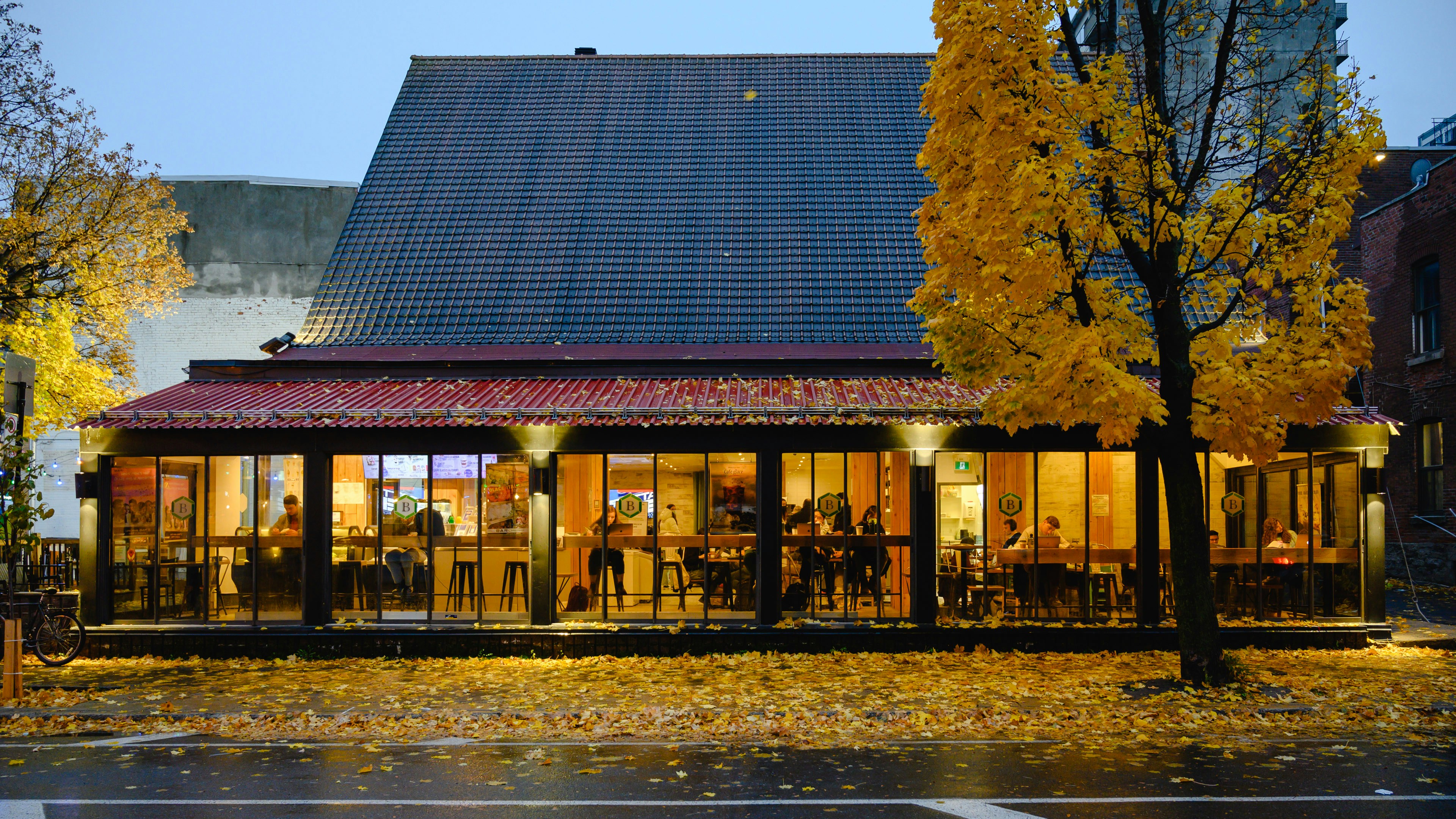 Best Restaurants in Longfellow Community for Business Lunches (2026)