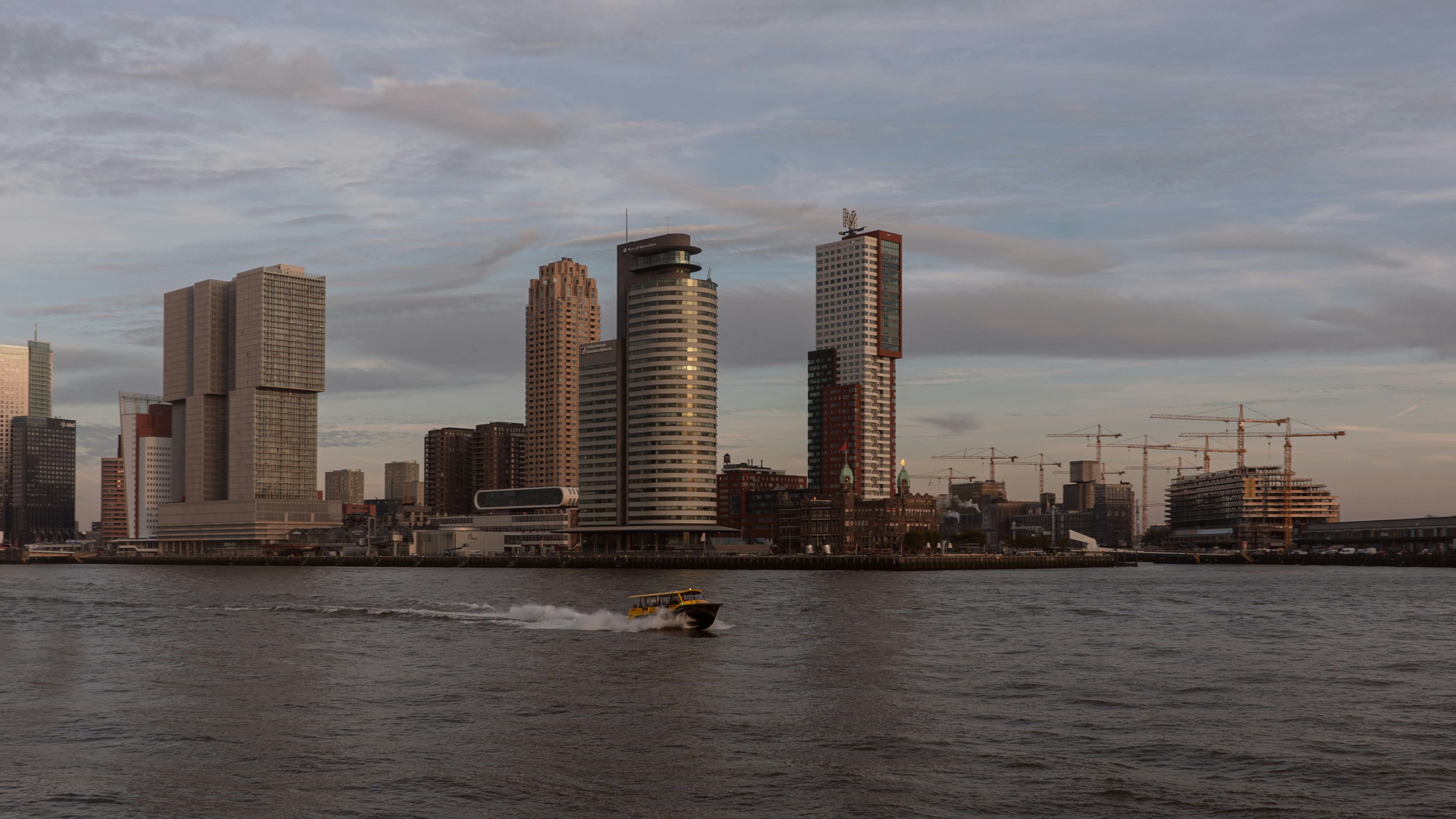 Photo by theo_aartsma