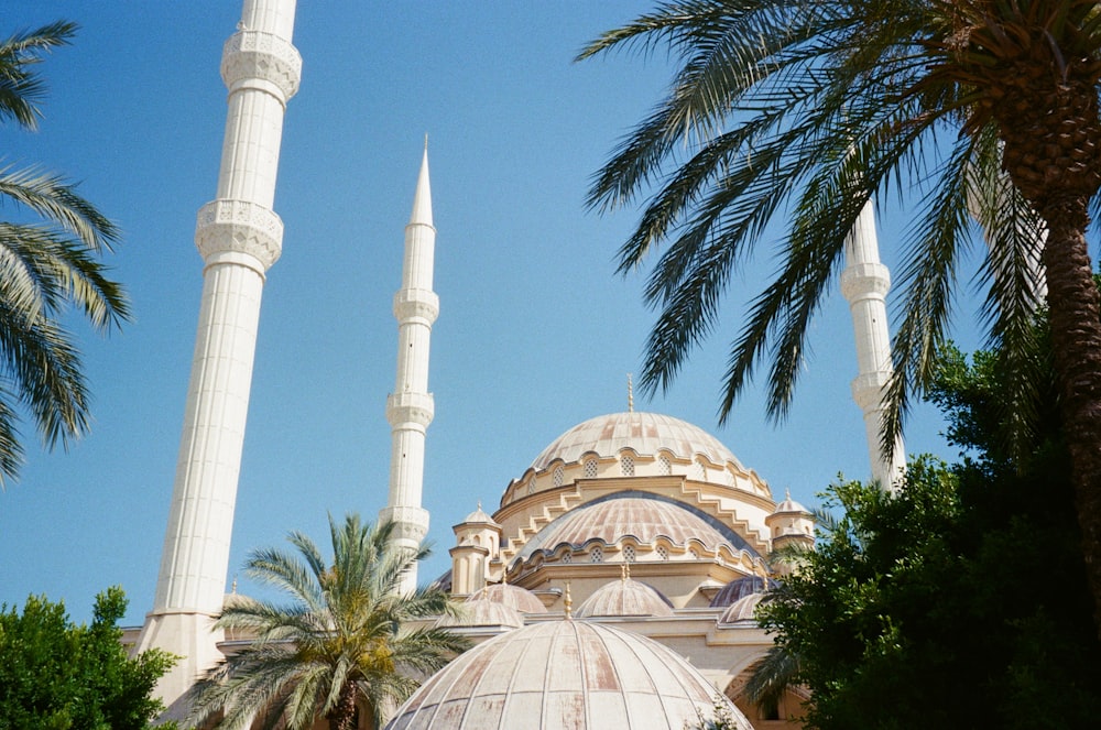 a large white building with a large white dome